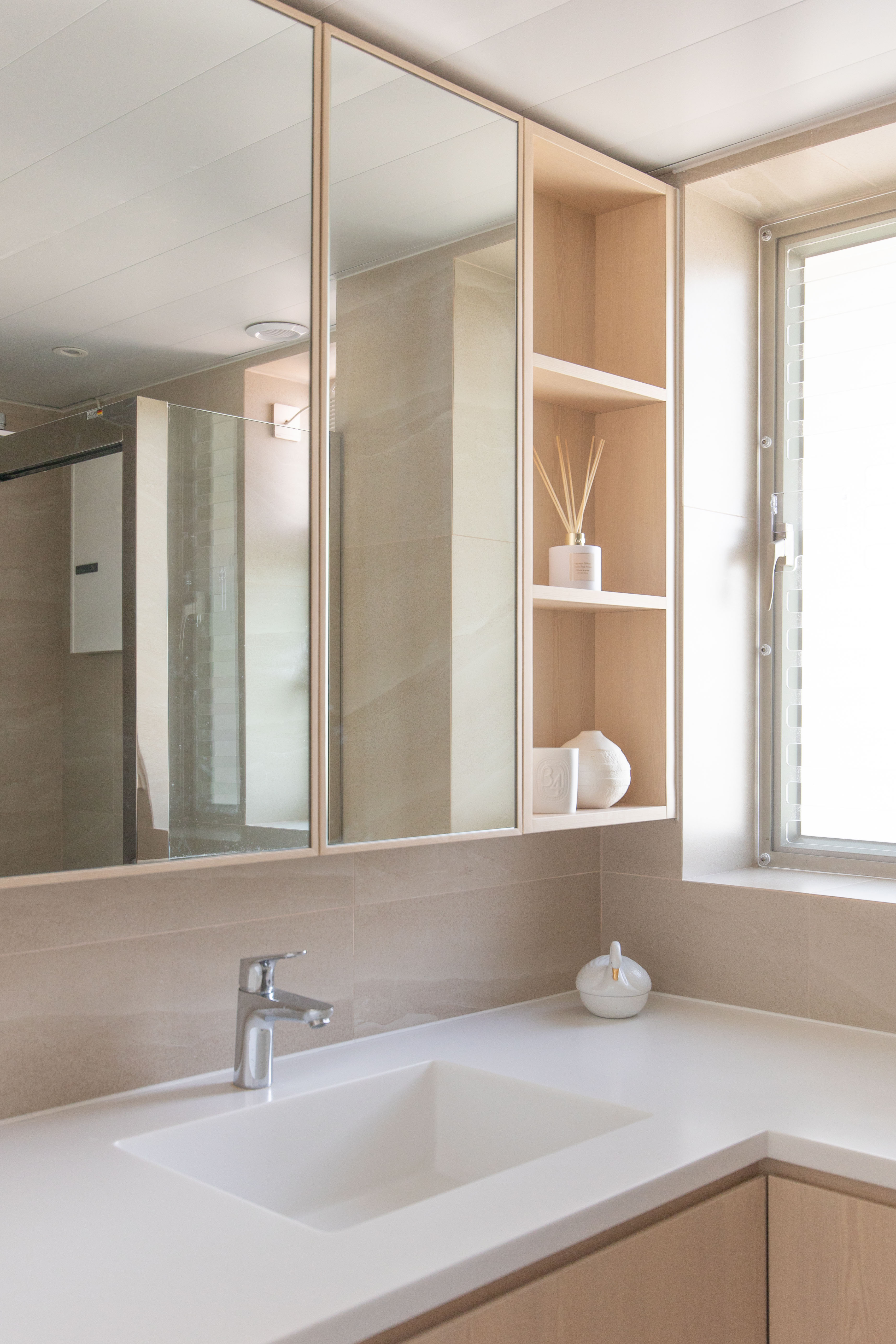 Marcus Chan -  Mae Design Studio - Scandinavian Streamlined Apartment