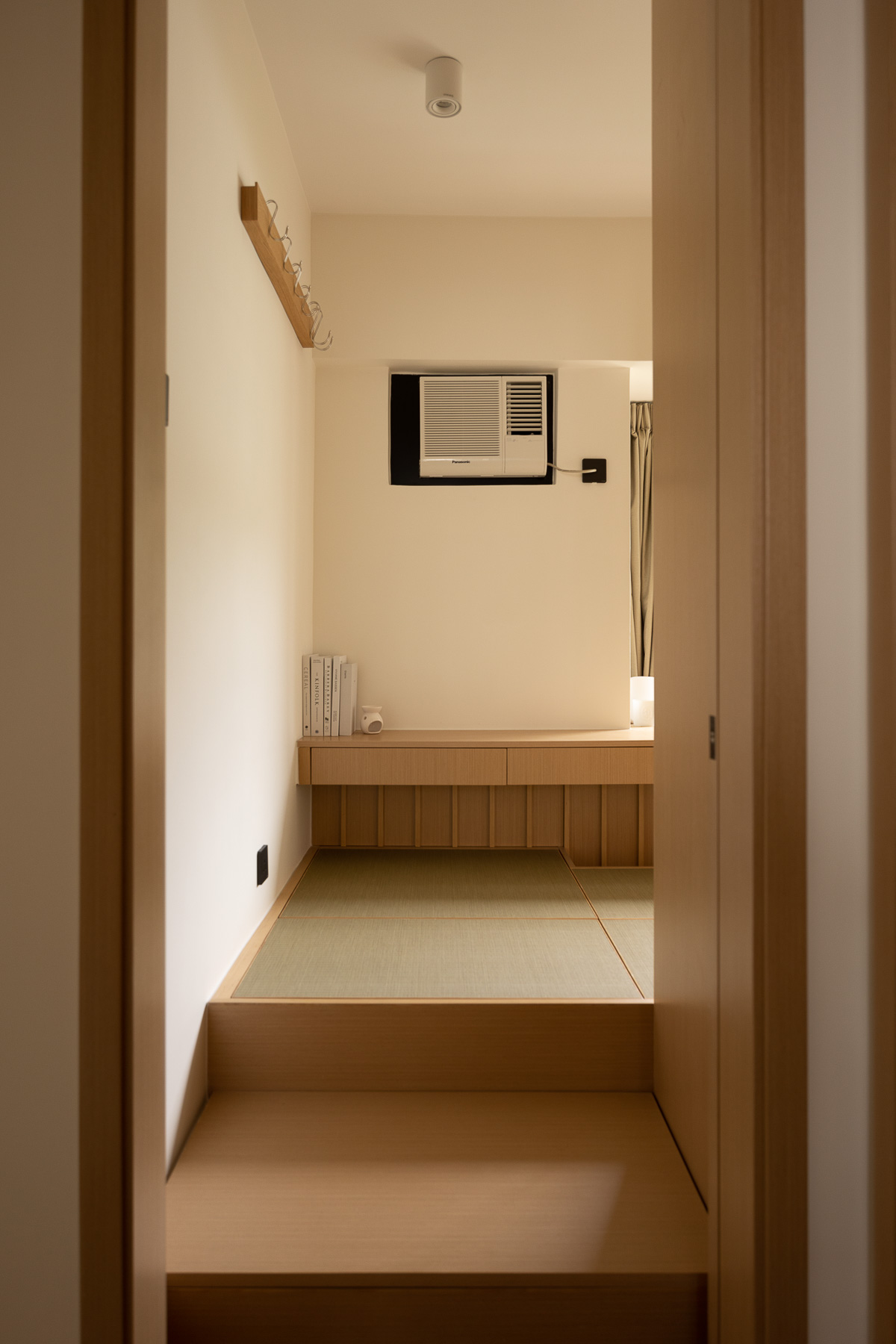 Marcus Chan -  Mae Design Studio - Japanese Structural Apartment