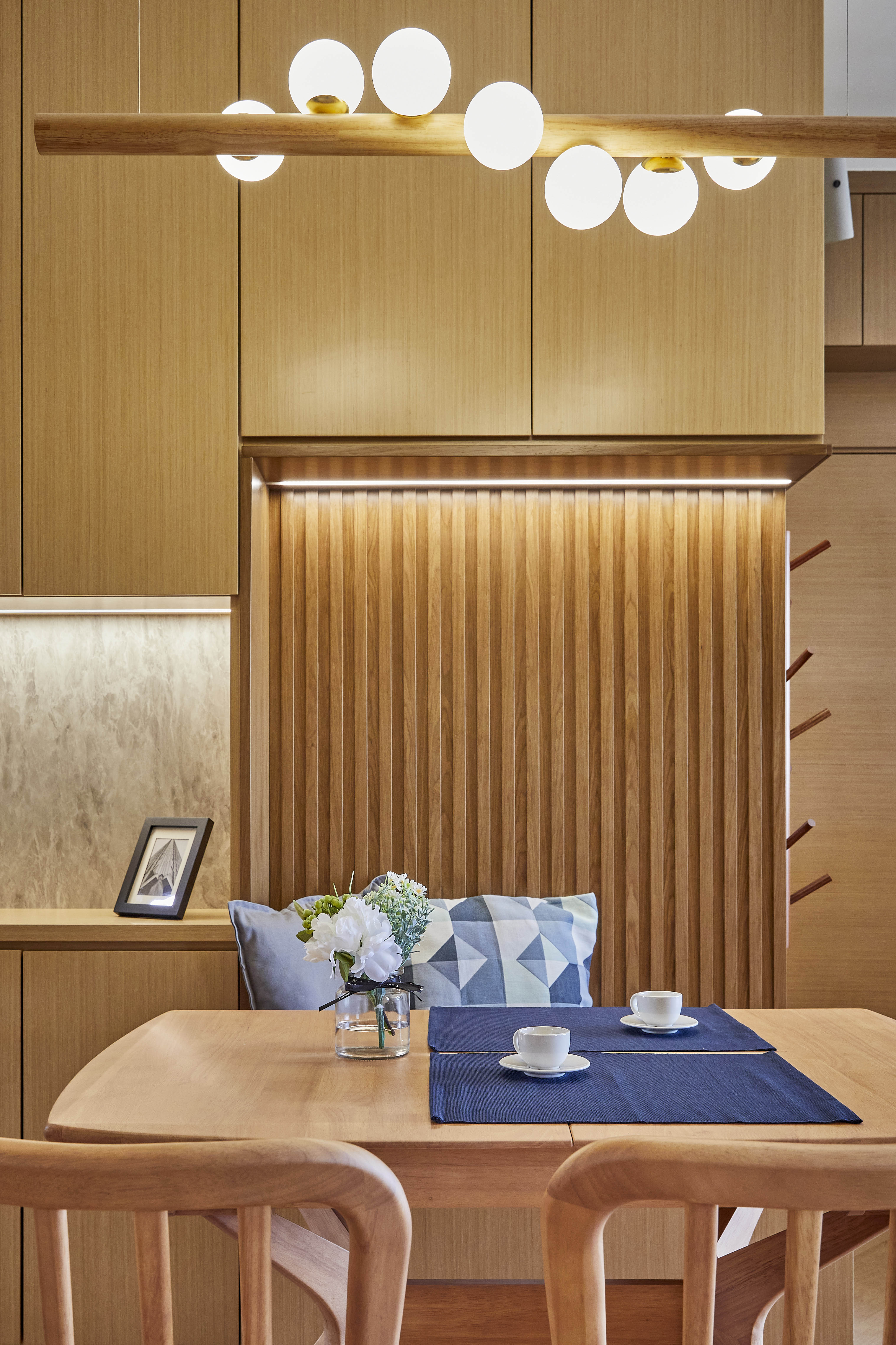 Ada Wong and Eric Liu - Littlemore Interior Design - Kings View Court