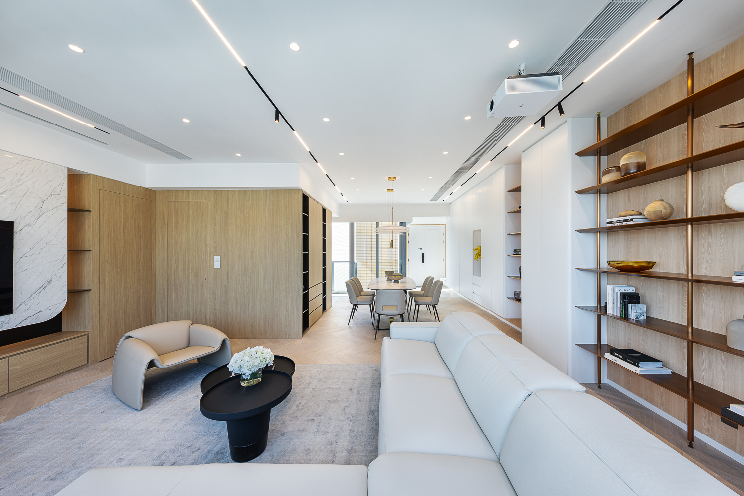 Maggy Cheung - Grande Interior Design - Larvotto