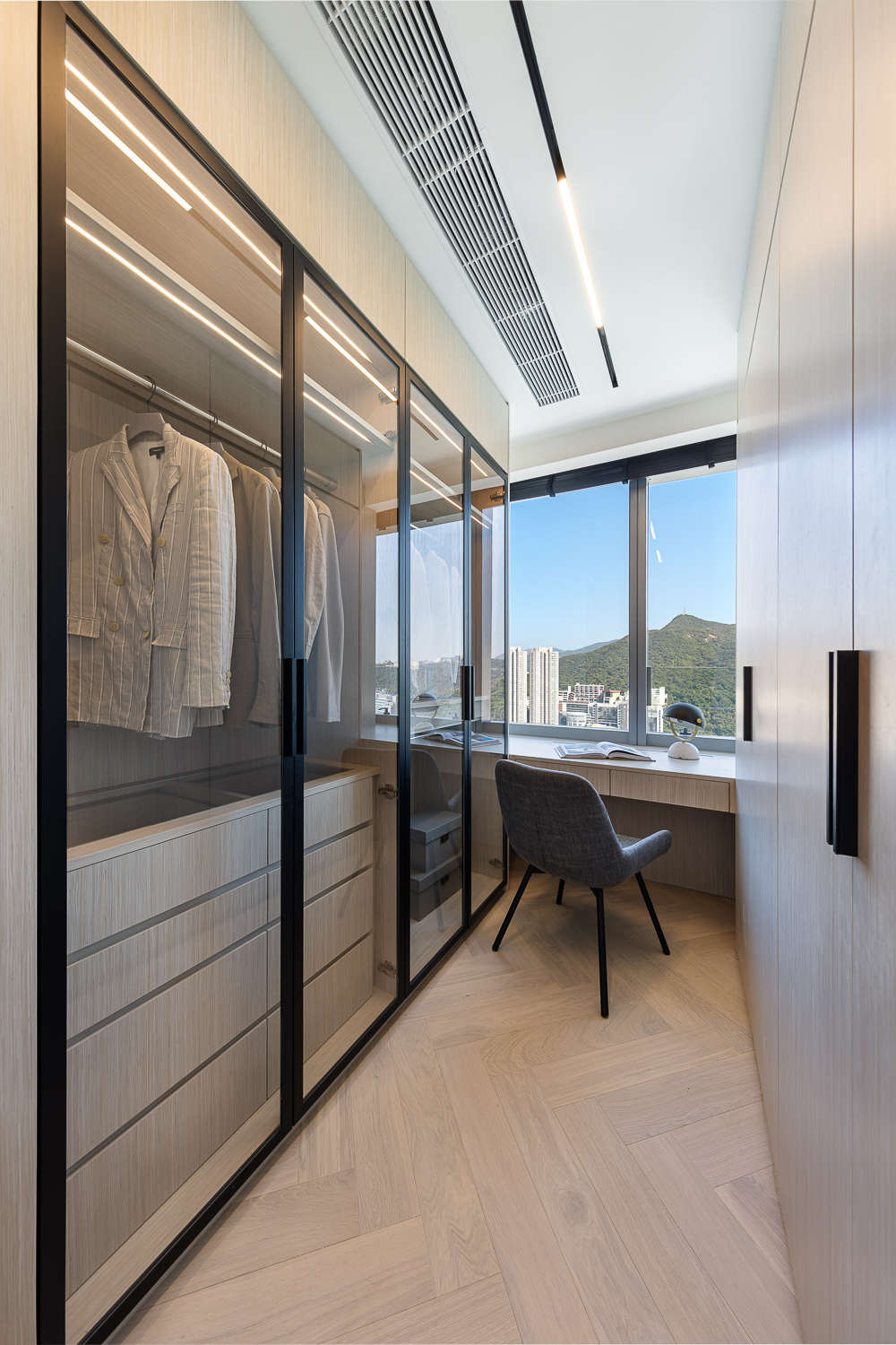 Maggy Cheung - Grande Interior Design - Larvotto
