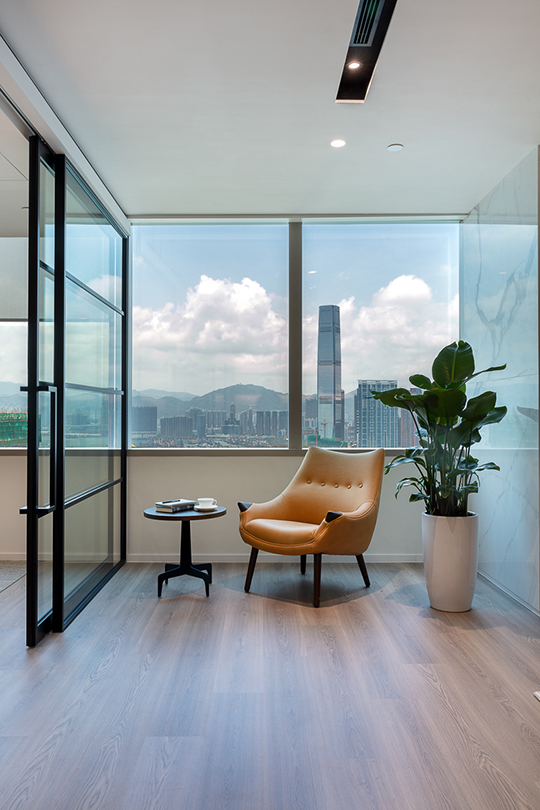 Ivan Wong - 一川建築師事務所 - Asset Management Office in Sheung Wan, Hong Kong