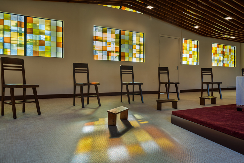 Holy Spirit Chapel in Aberdeen, Hong Kong 