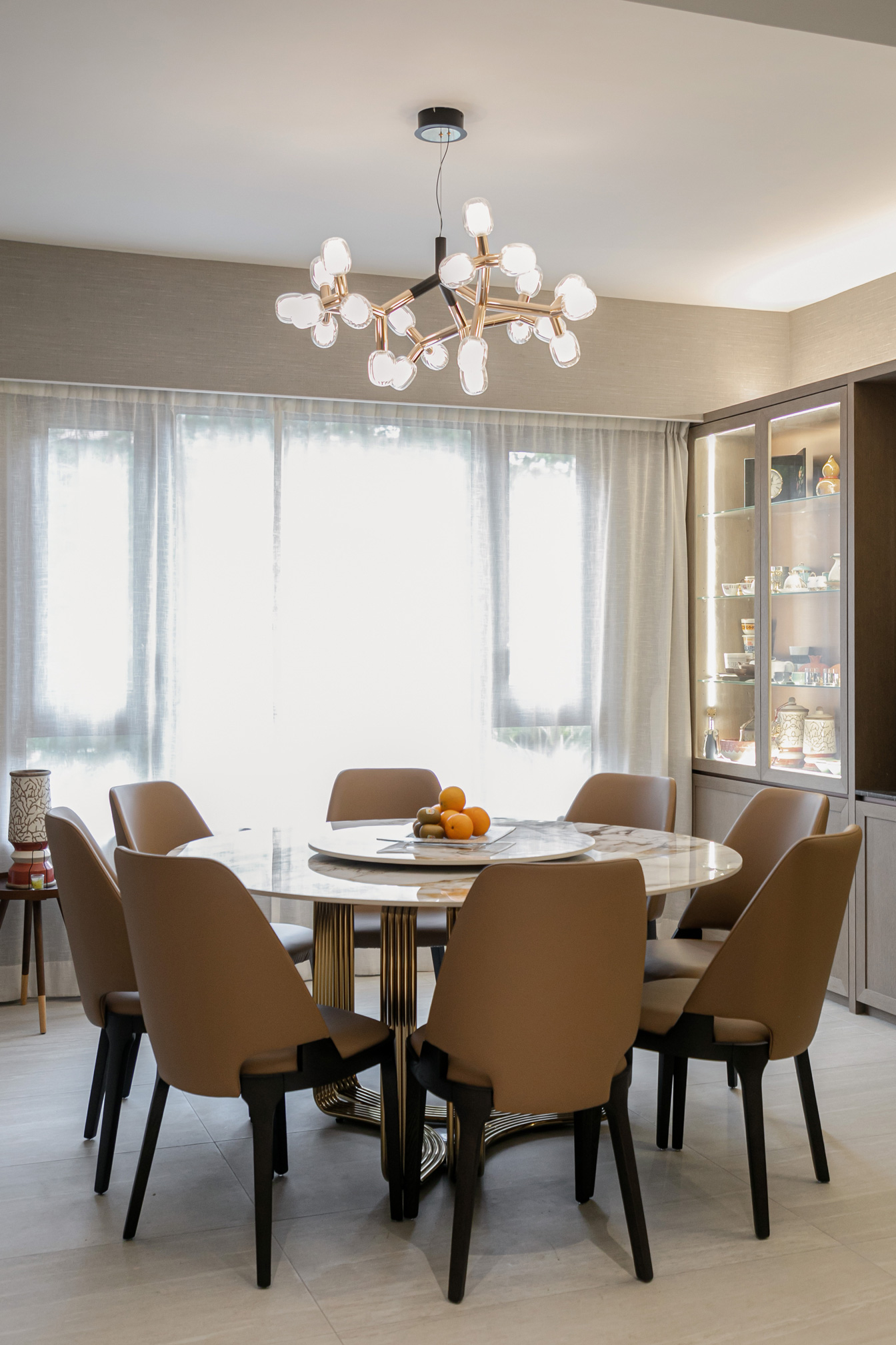 Mike Chan - C.M.T Interior Design - Ville De Cascade