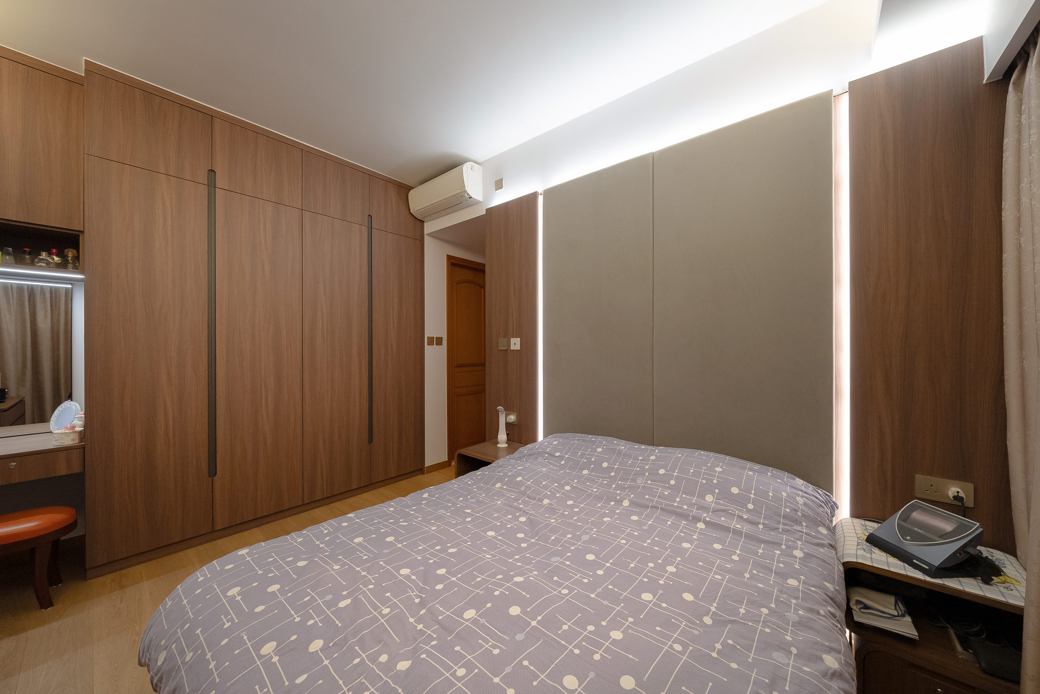 Mike Chan - C.M.T Interior Design - Palatial Coast