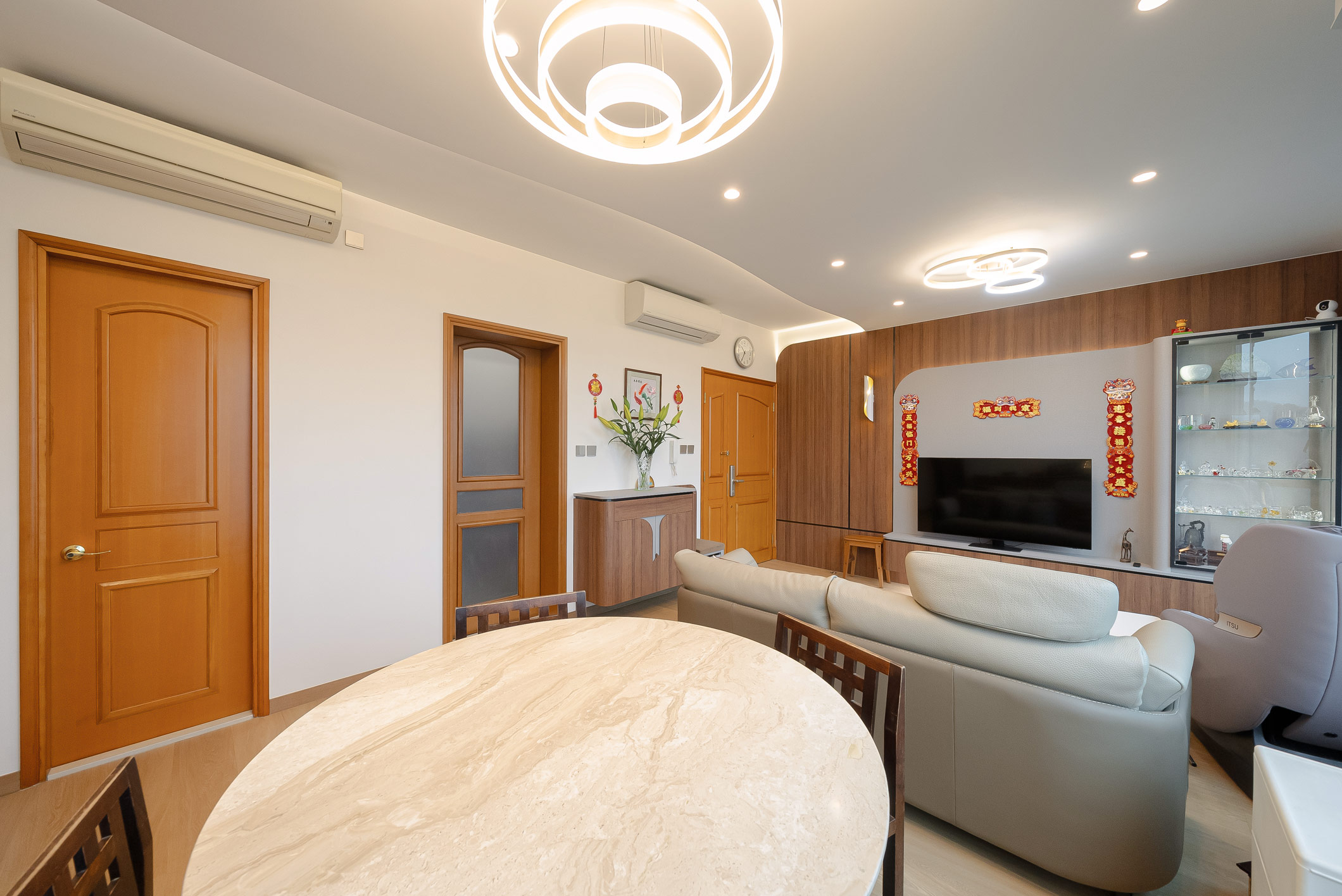 Mike Chan - C.M.T Interior Design - Palatial Coast