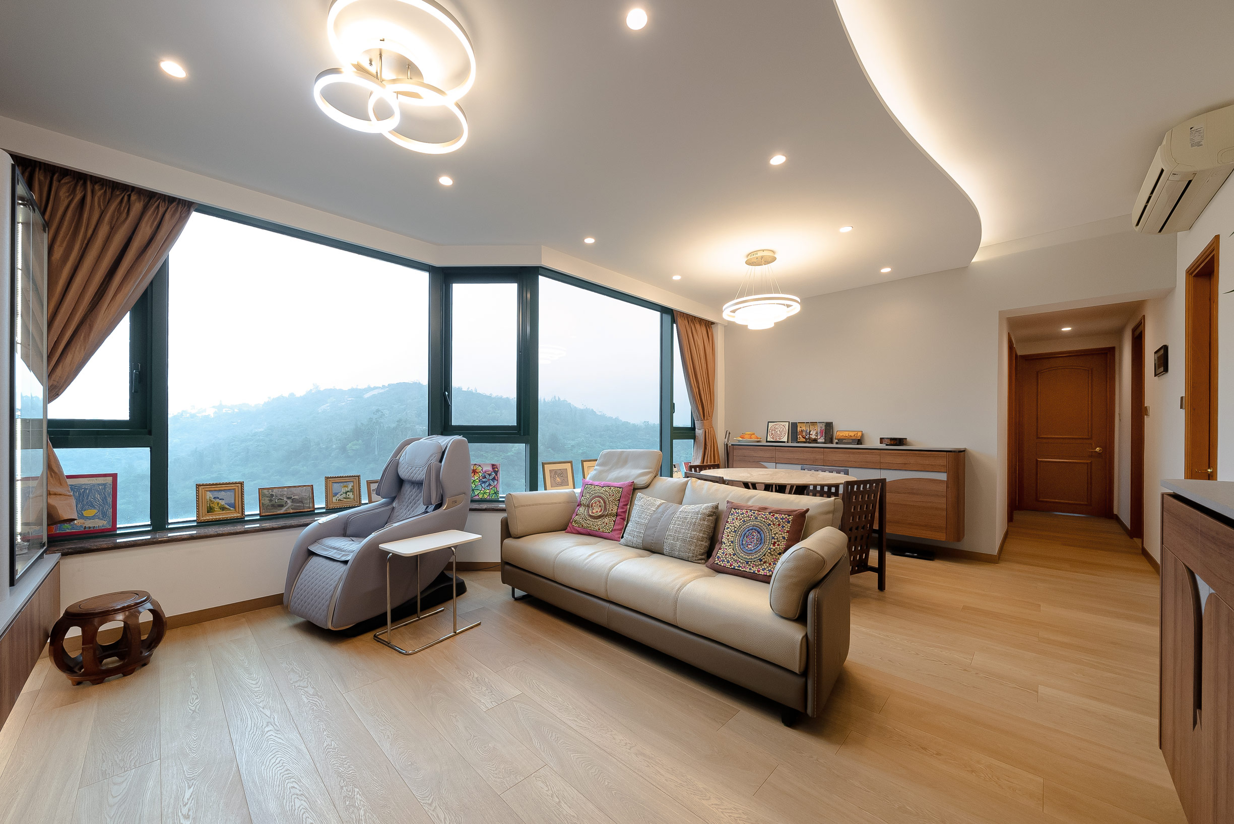 Mike Chan - C.M.T Interior Design - Palatial Coast
