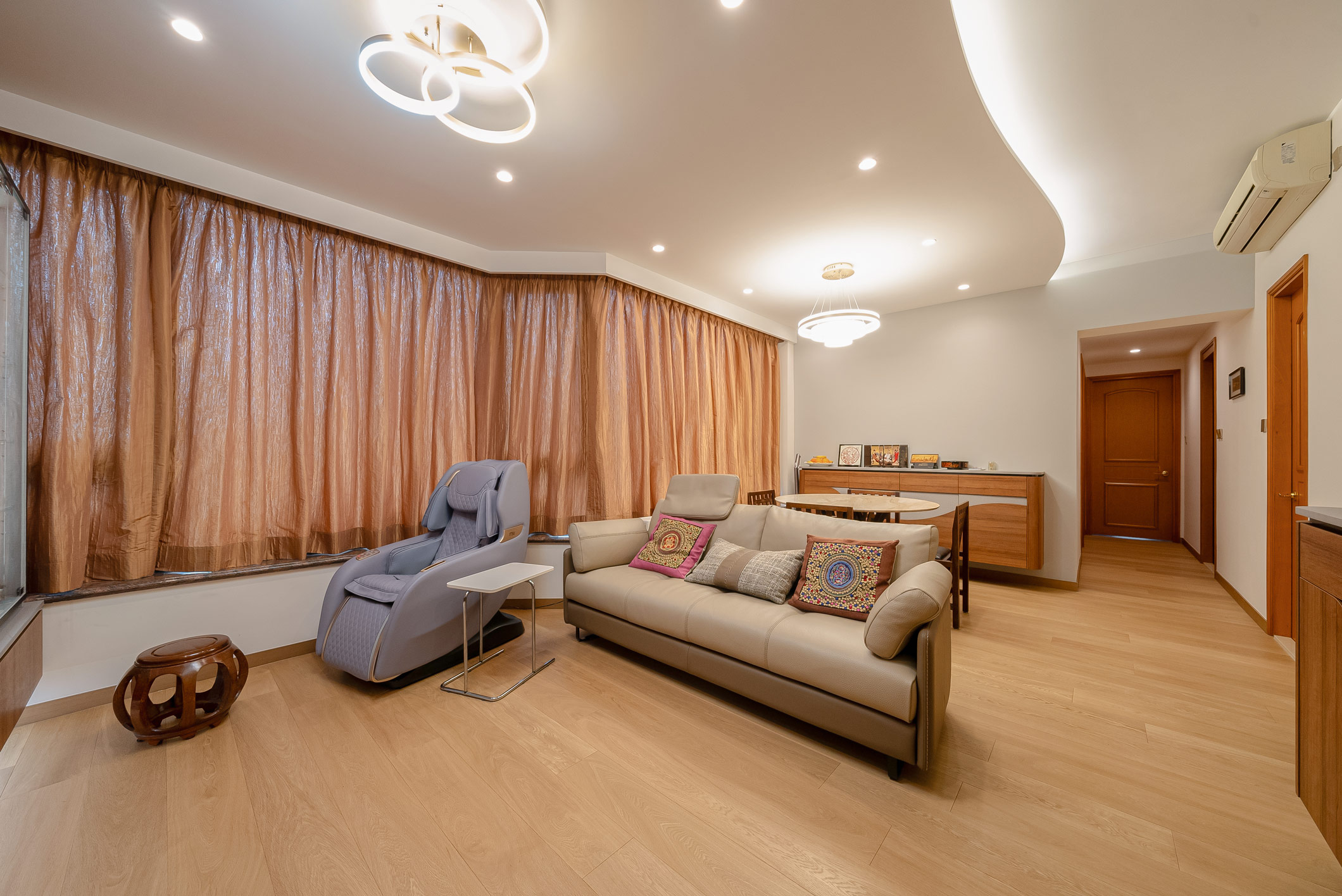 Mike Chan - C.M.T Interior Design - Palatial Coast