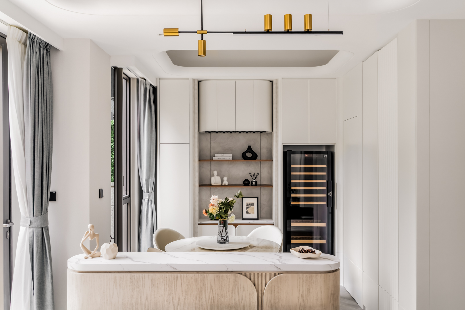 Chris Lau - Hei Design Interiors - Solaria