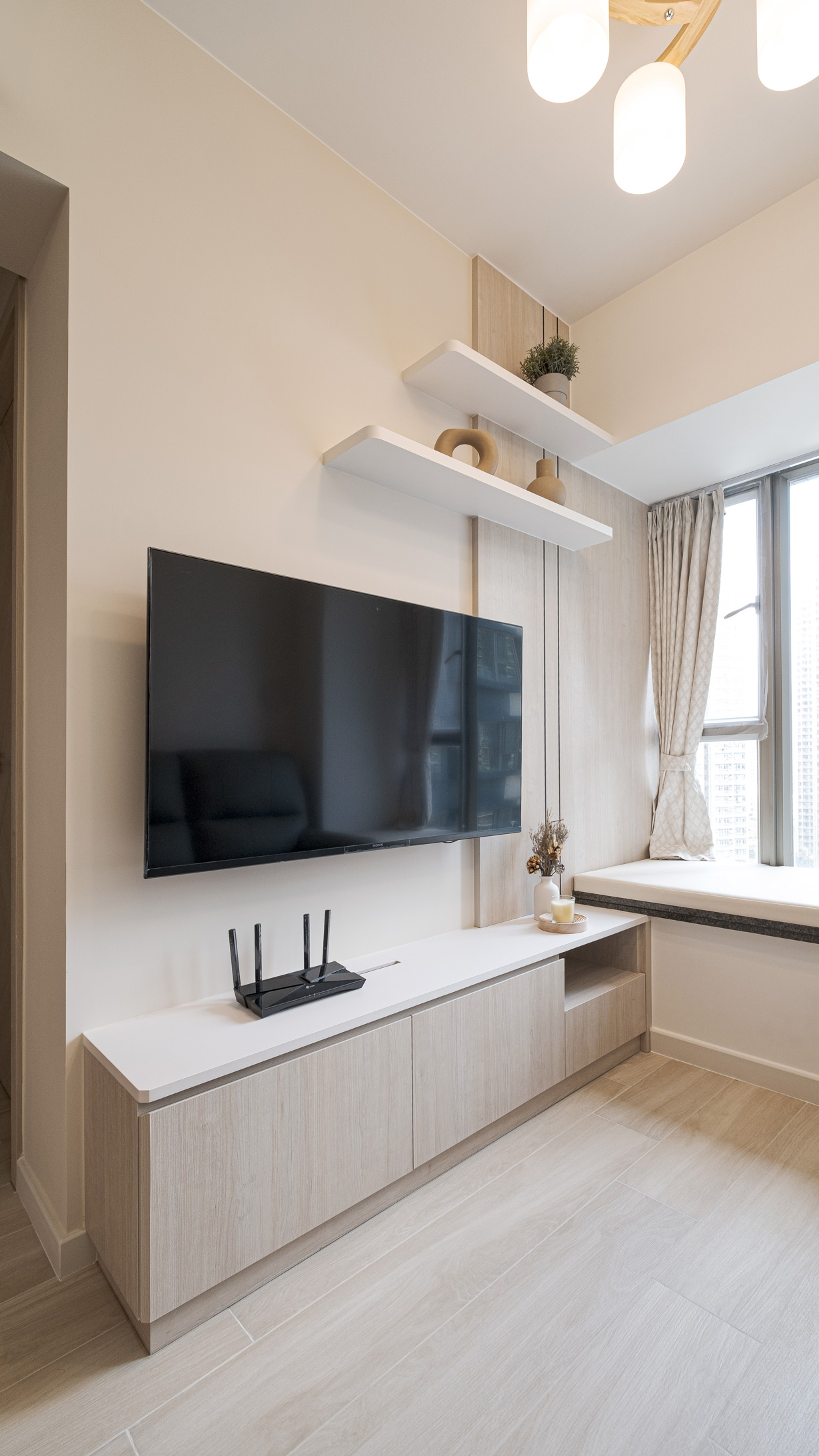 Mike Chan - C.M.T Interior Design - Tseung Kwan O Plaza