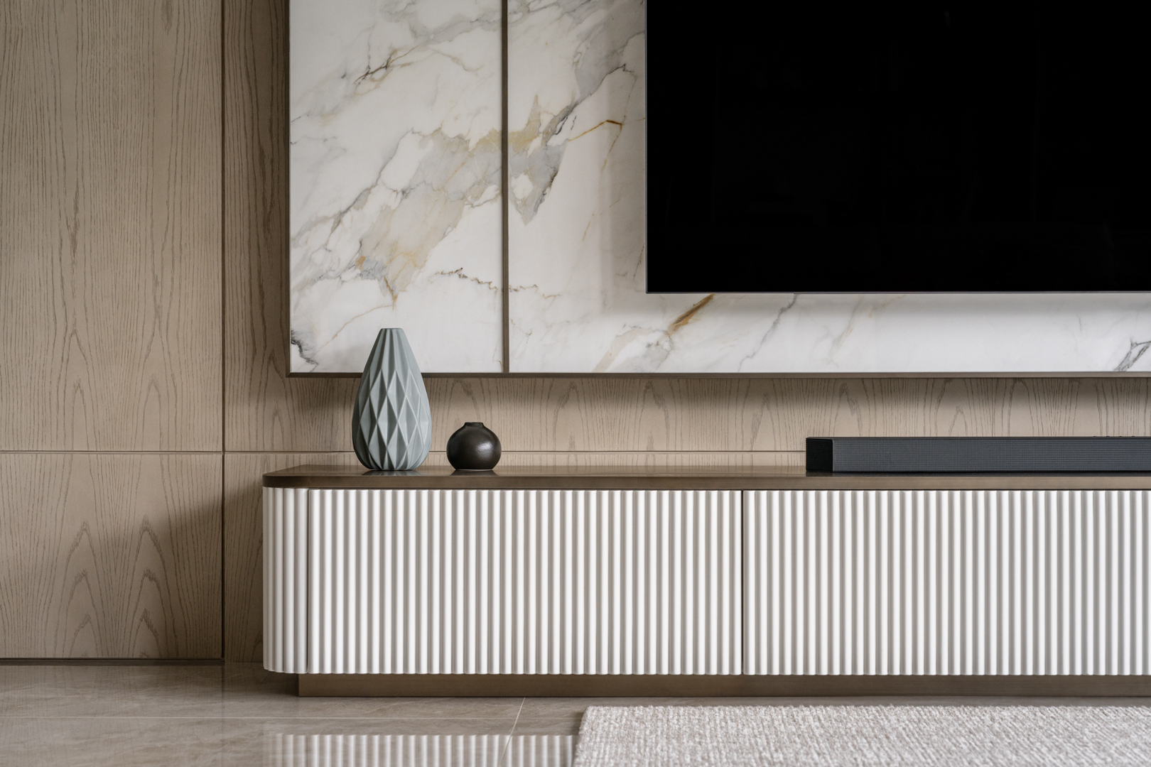 Chris Lau - Hei Design Interiors - Dragons Range