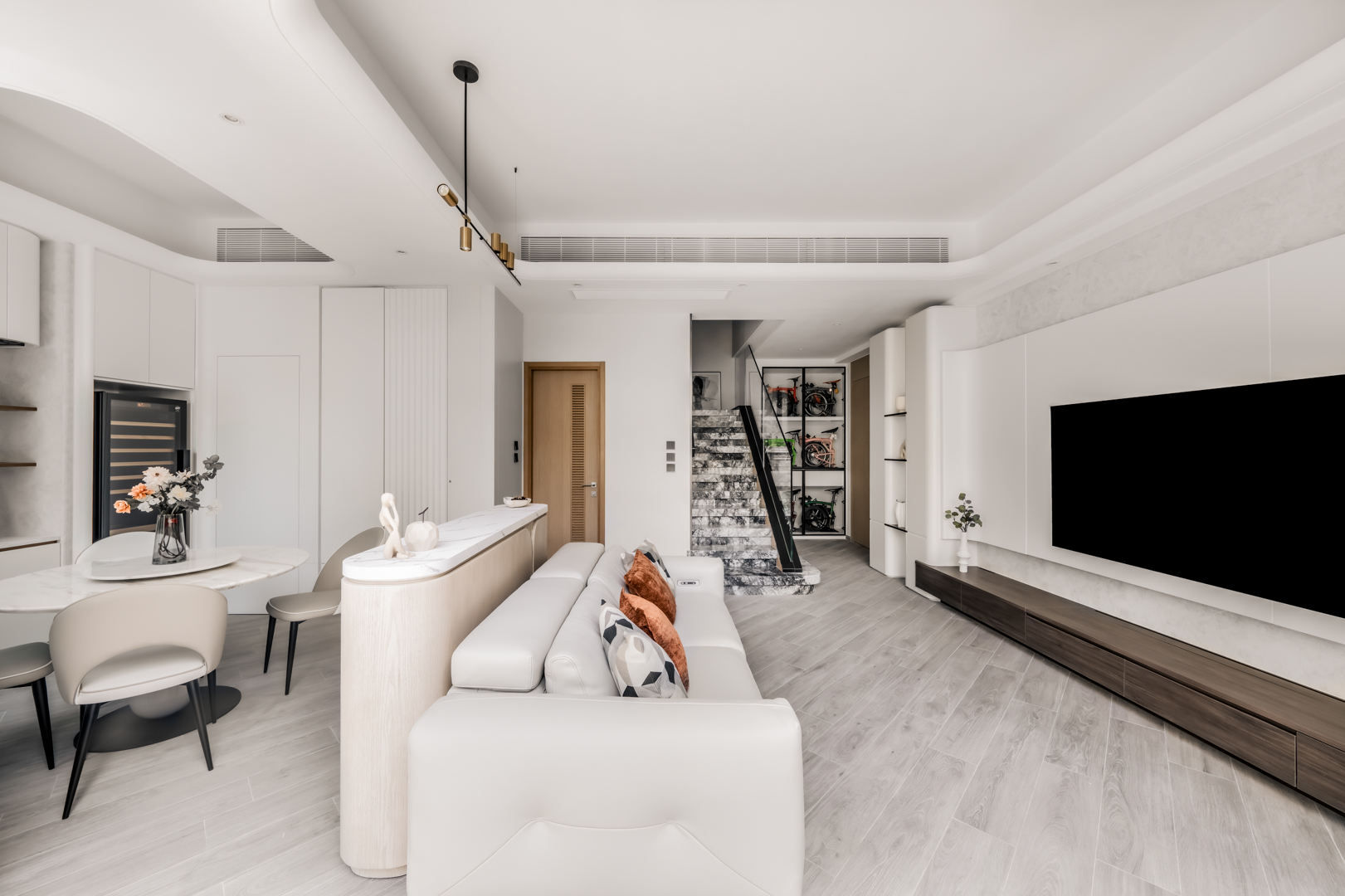 Chris Lau - Hei Design Interiors - Solaria