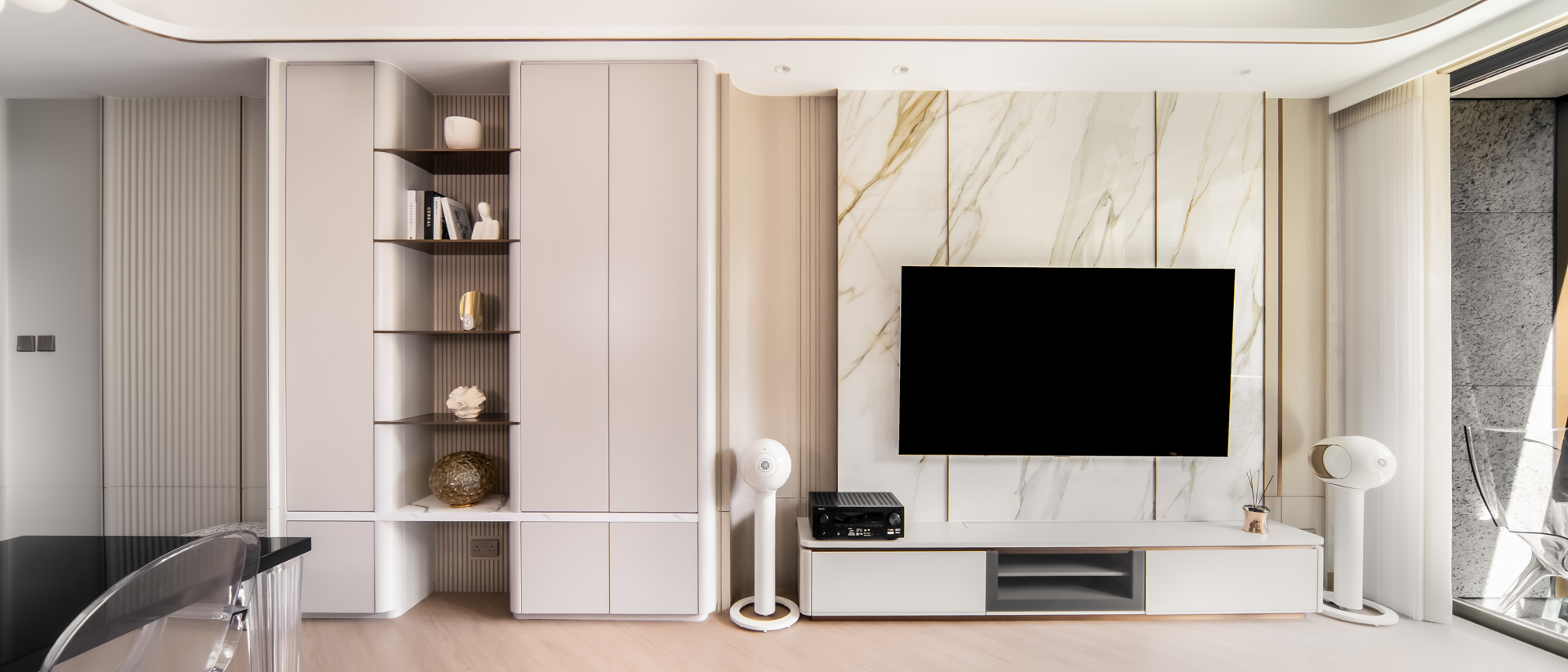 Chris Lau - Hei Design Interiors - St Michel