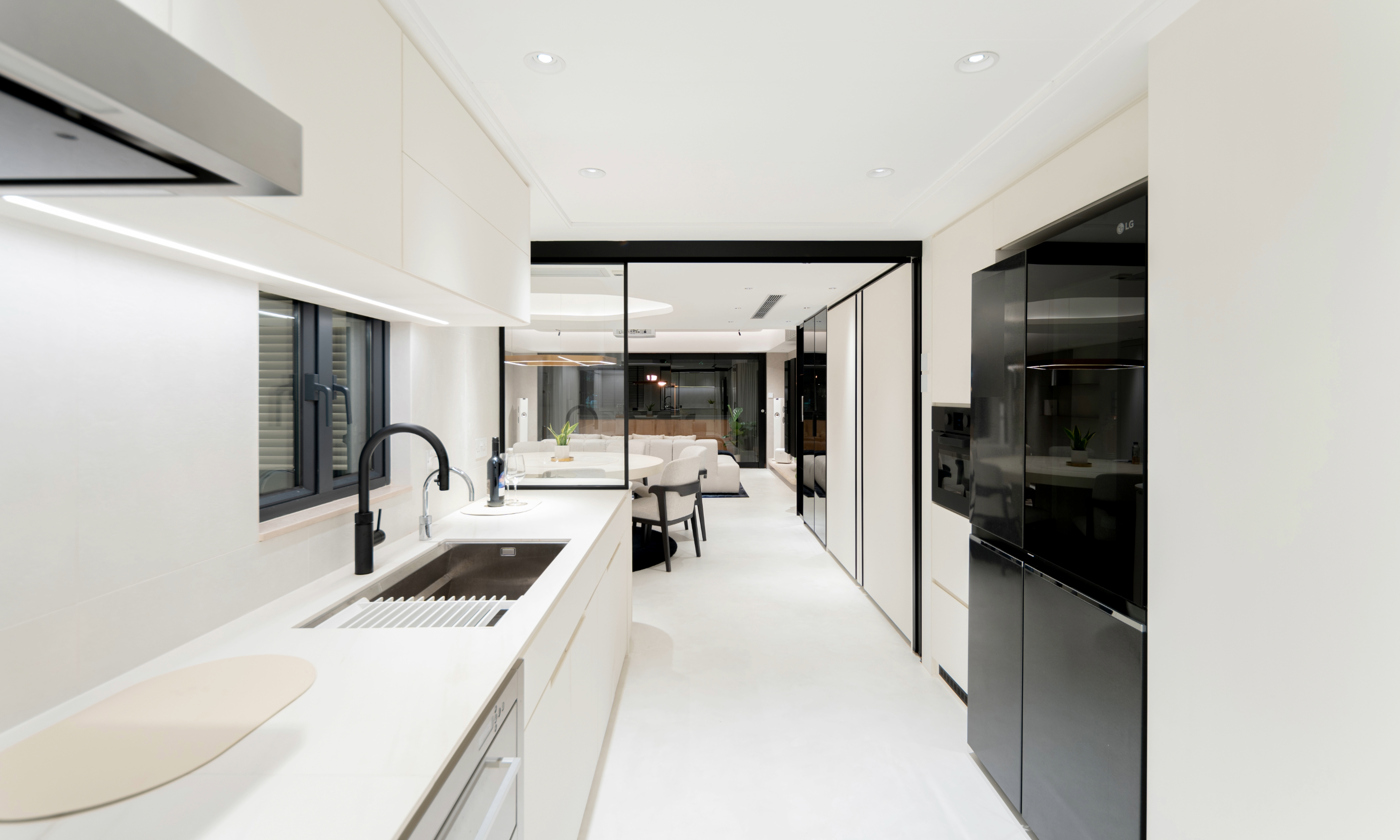 Aden Chan - LYYH Studio (HK) Ltd - The Dawn