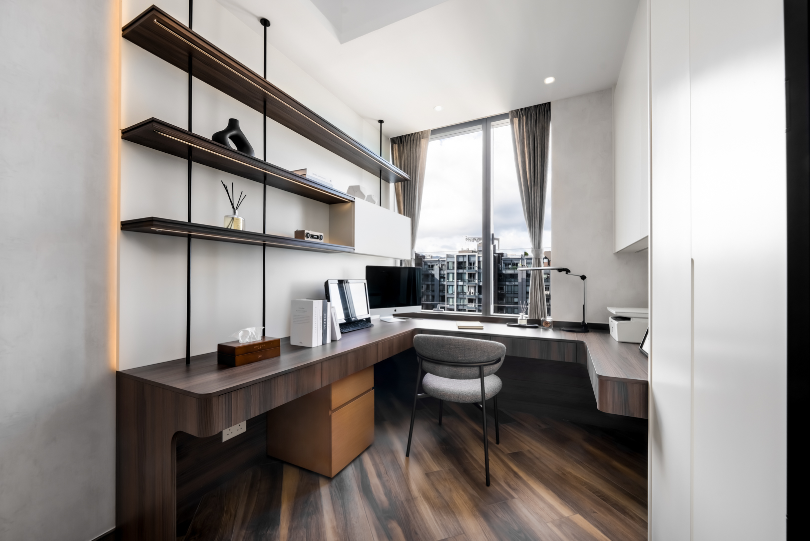 Chris Lau - Hei Design Interiors - Ontolo