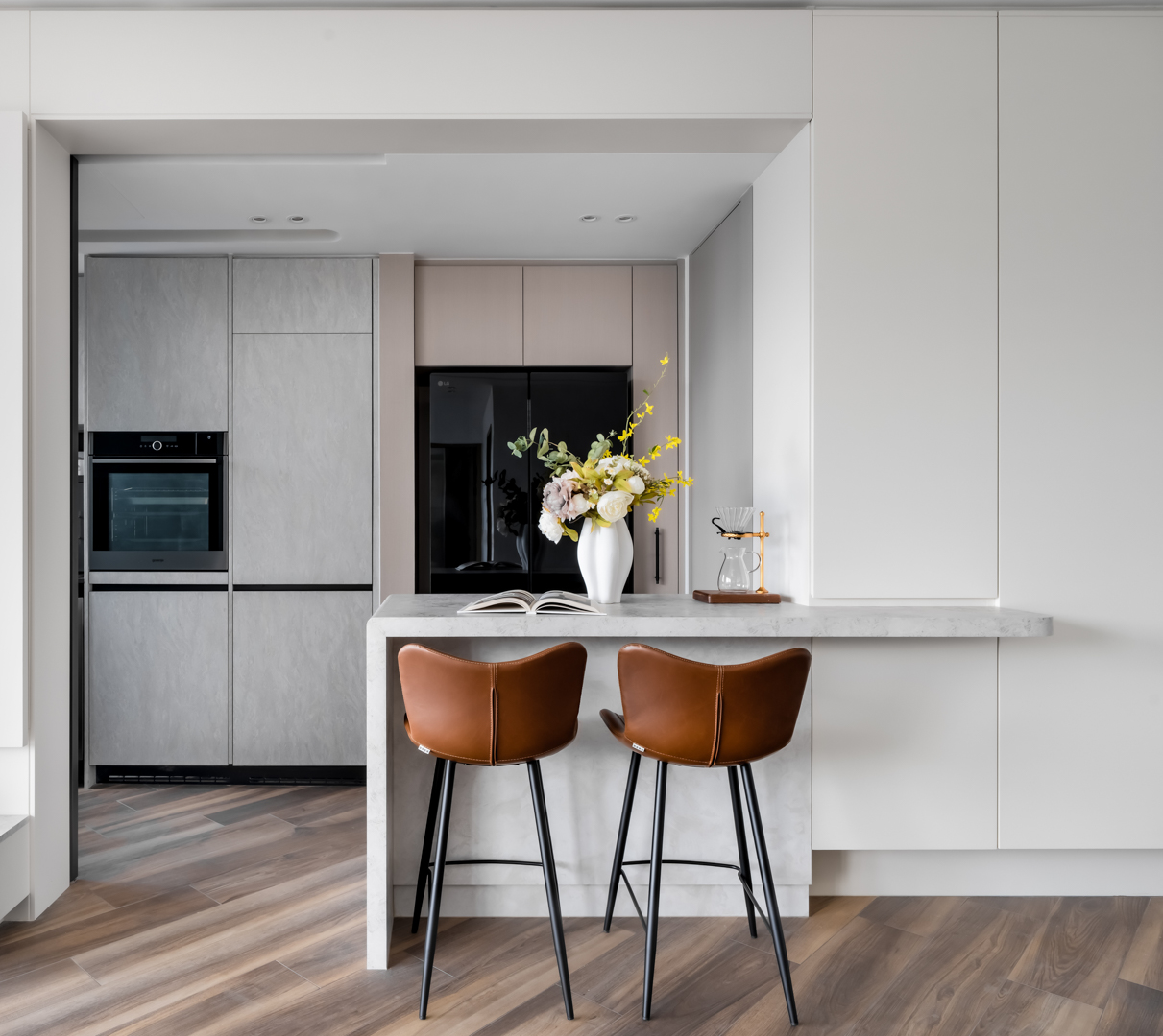 Chris Lau - Hei Design Interiors - Ontolo