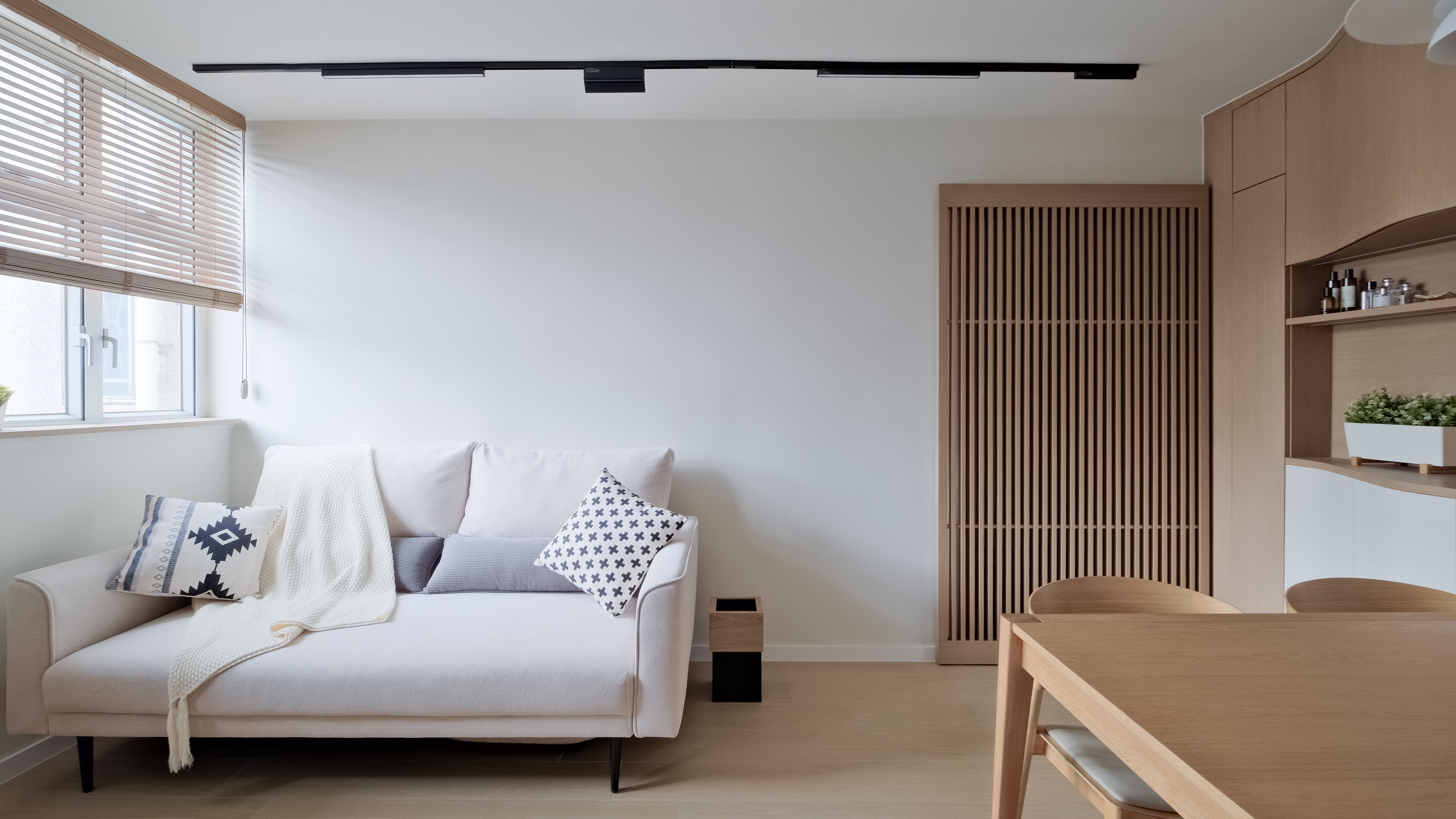 Mike Chan - C.M.T Interior Design - Fullview Garden