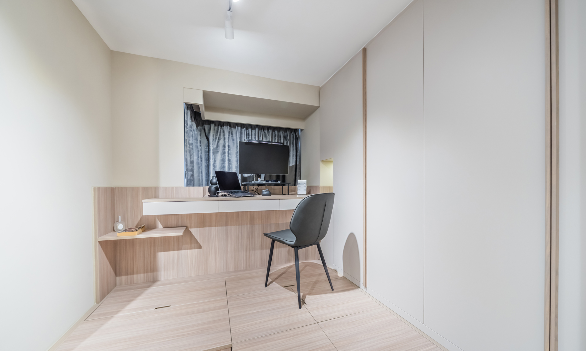 Calvin Ho & Bryan Lie - C3 Design & Decorative Ltd - Heng Fa Chuen Block 4