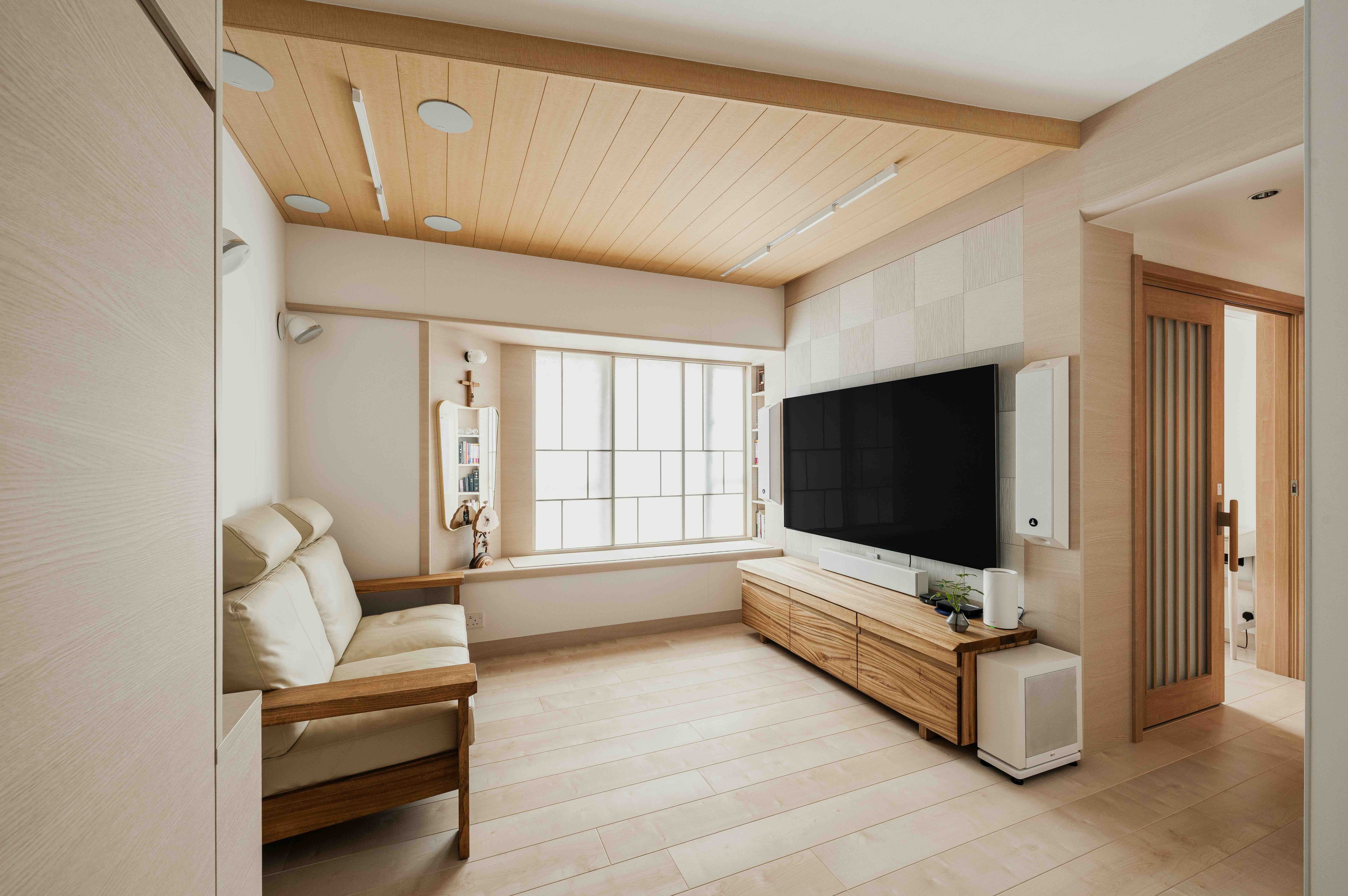 Kevin Lam - GO FAME COMPANY - Island Harbourview