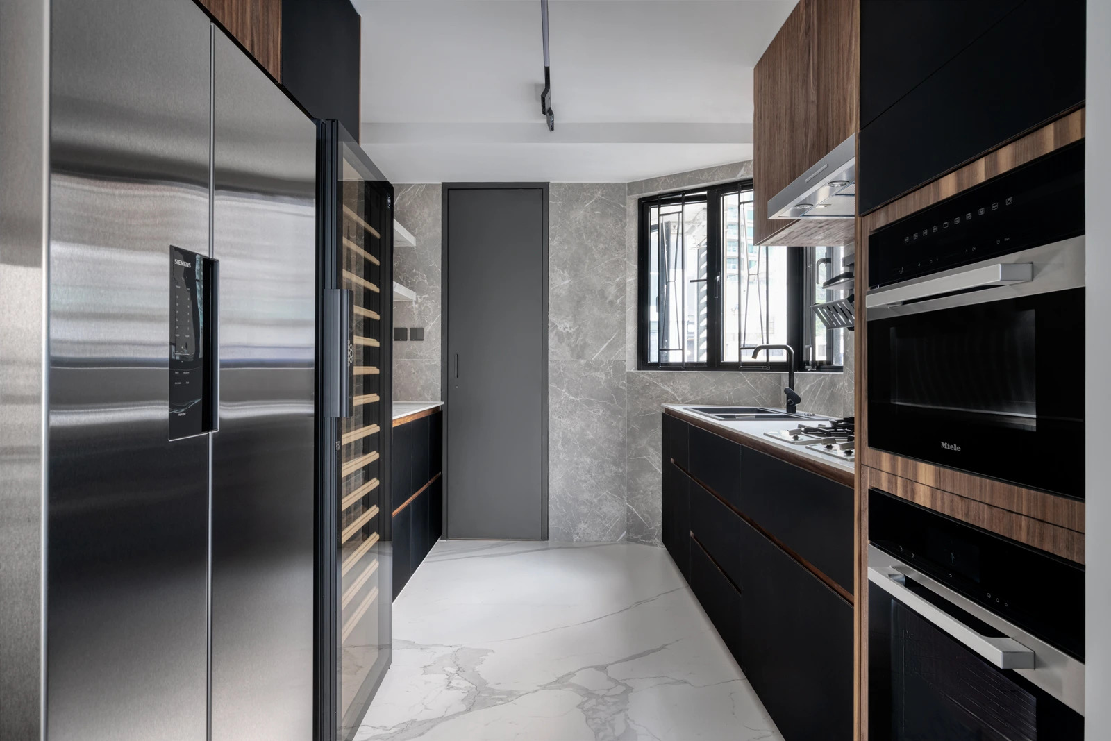 Clarence Lam - LUVÉ Design & Architecture - 嘉兆台