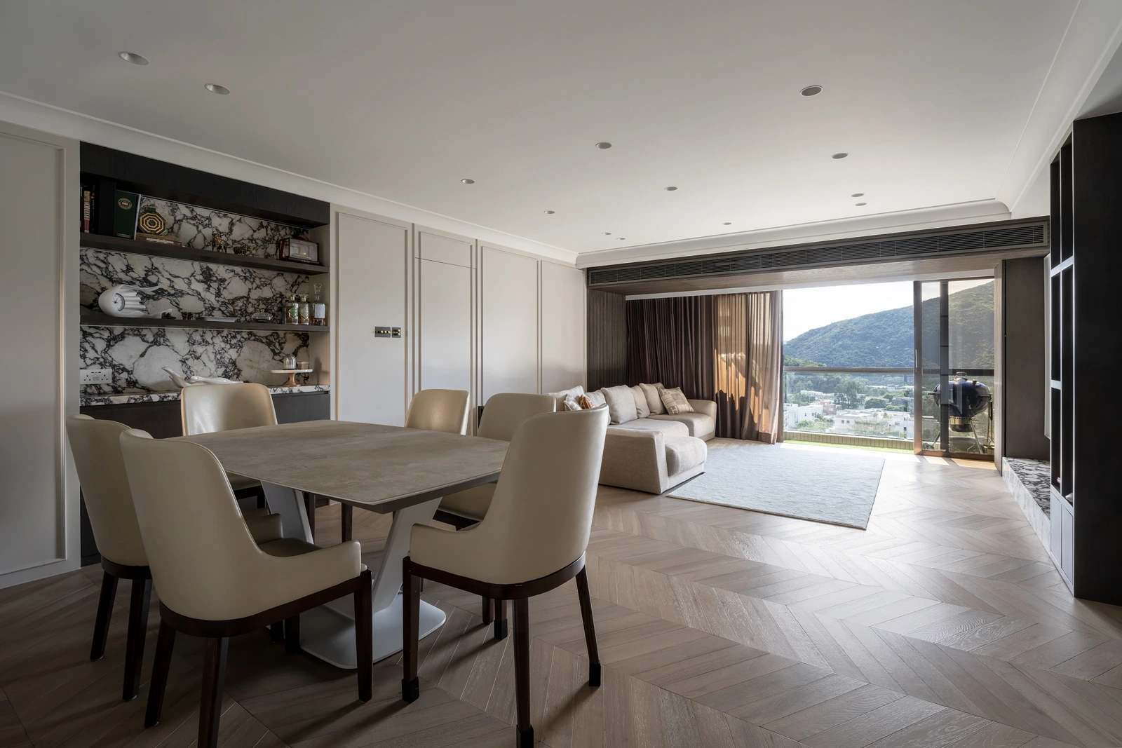 Clarence Lam - LUVÉ Design & Architecture - 嘉雲臺