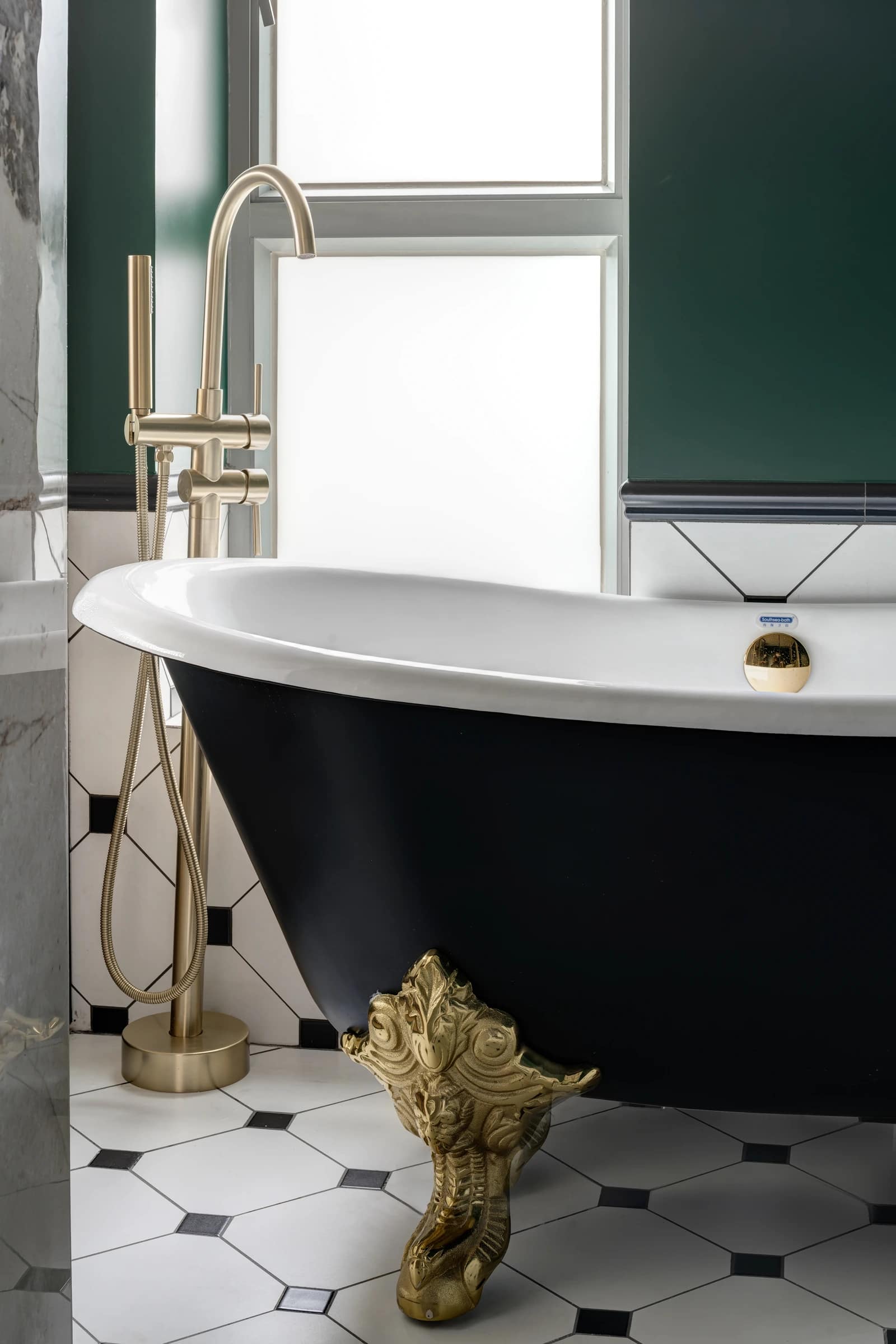 Clarence Lam - LUVÉ Design & Architecture - 名家匯