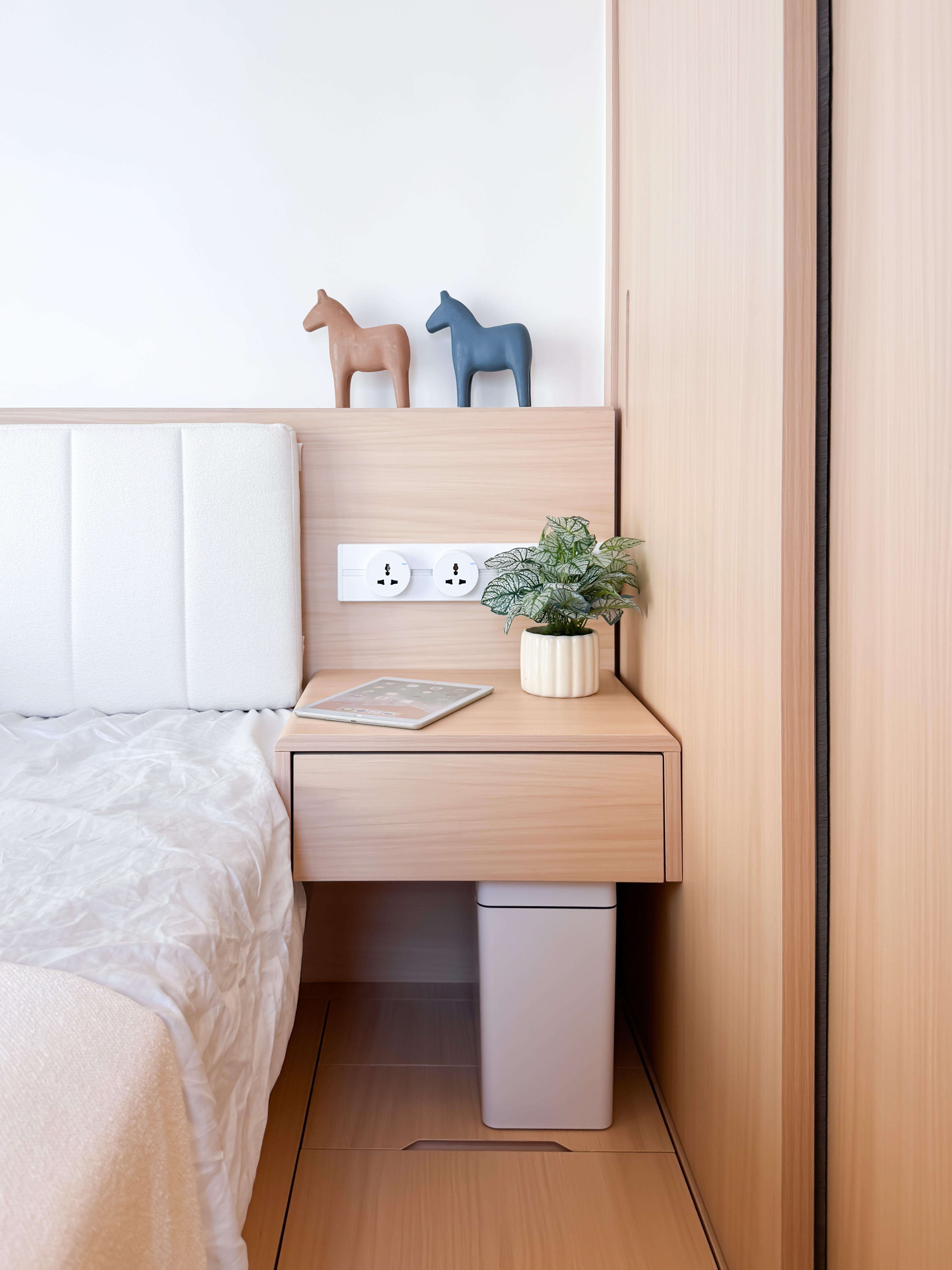 Tinson Design - Tinson Design - Nan Fung Plaza