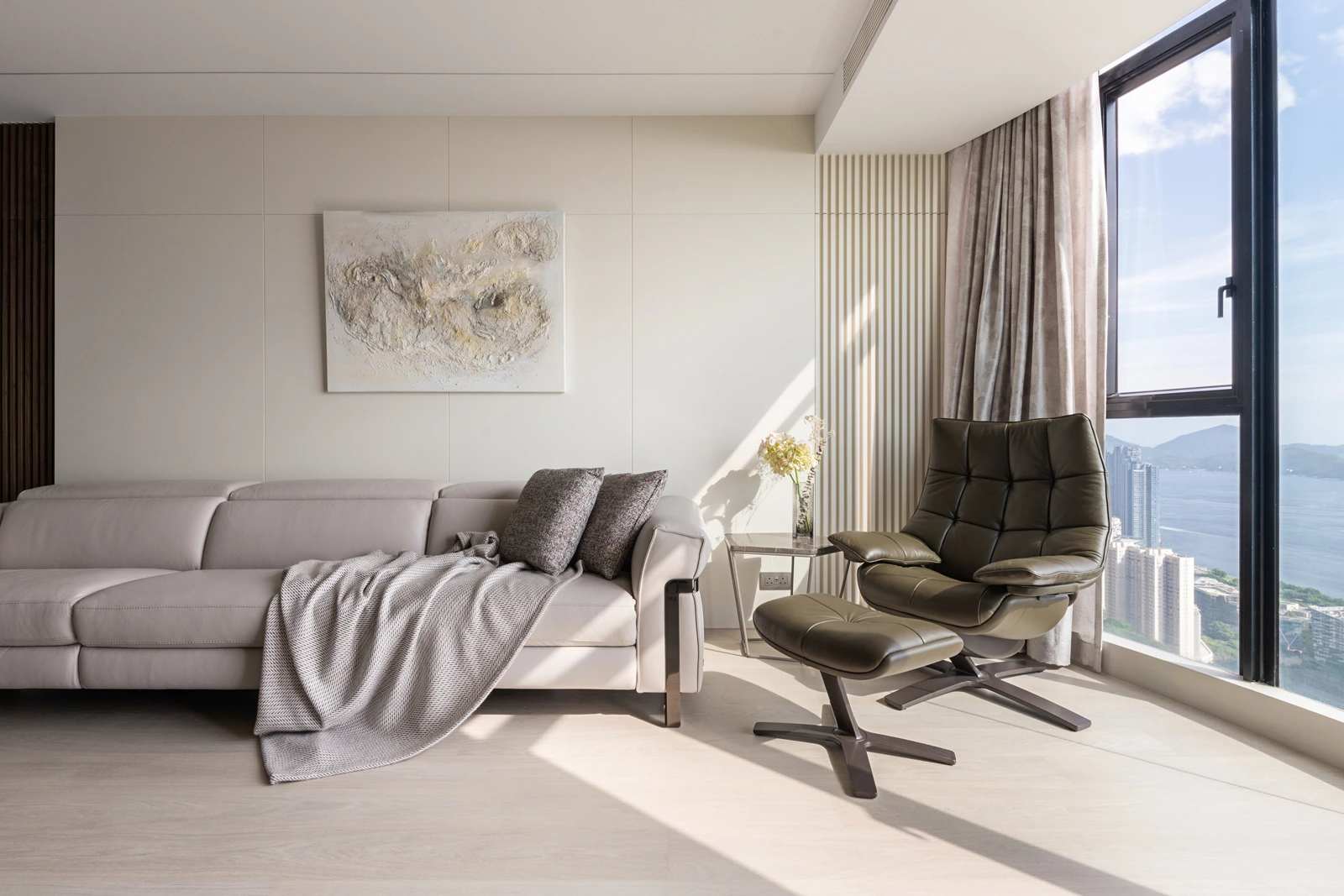 Clarence Lam - LUVÉ Design & Architecture - Royalton I