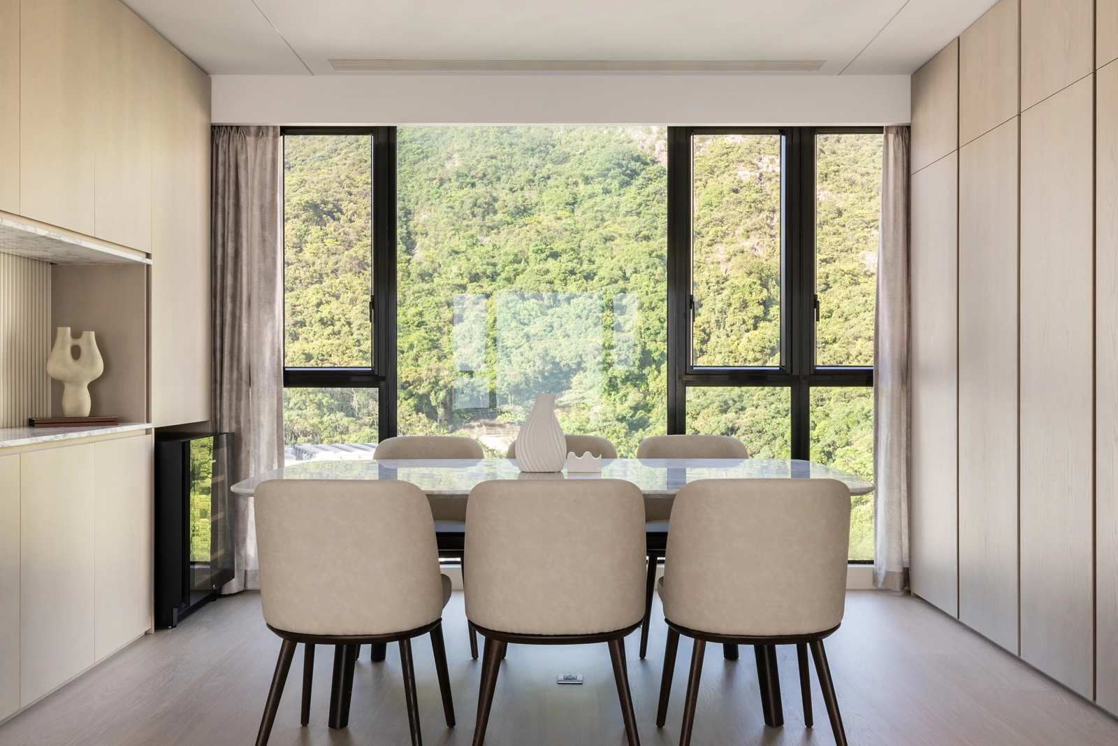 Clarence Lam - LUVÉ Design & Architecture - Royalton I