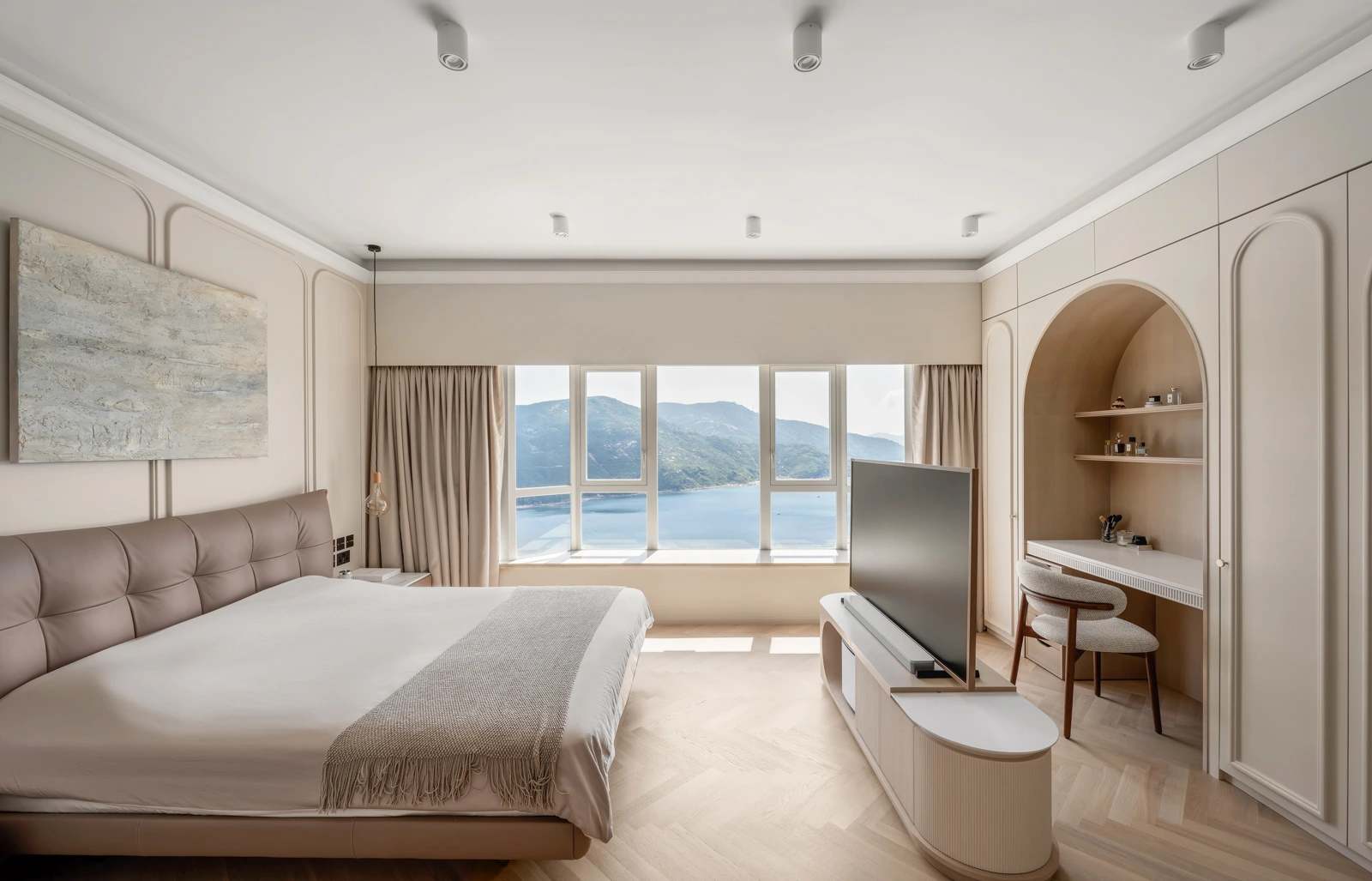 Clarence Lam - LUVÉ Design & Architecture - 紅山半島