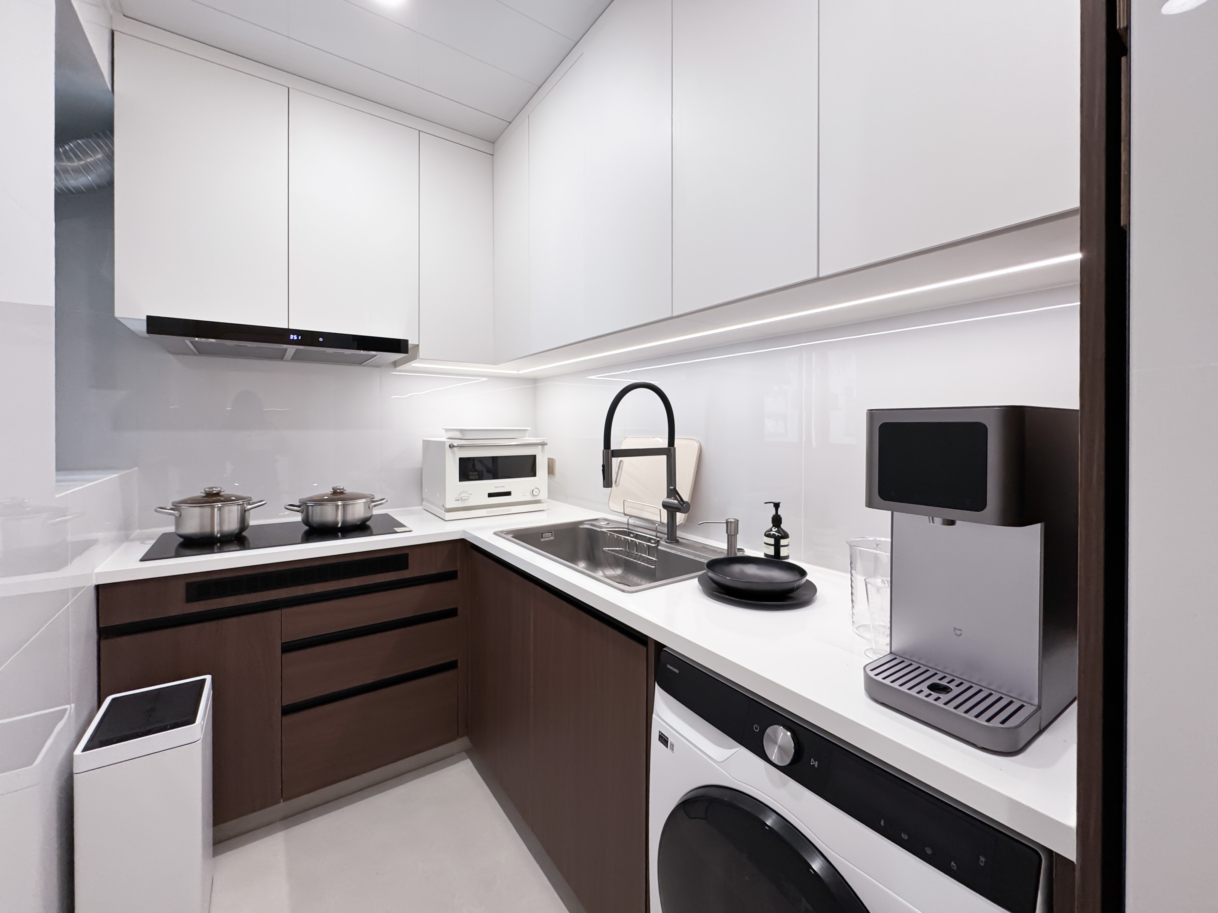 Tinson Design - Tinson Design - Nan Fung Plaza