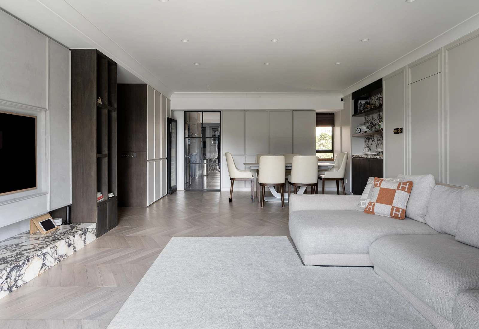 Clarence Lam - LUVÉ Design & Architecture - 嘉雲臺