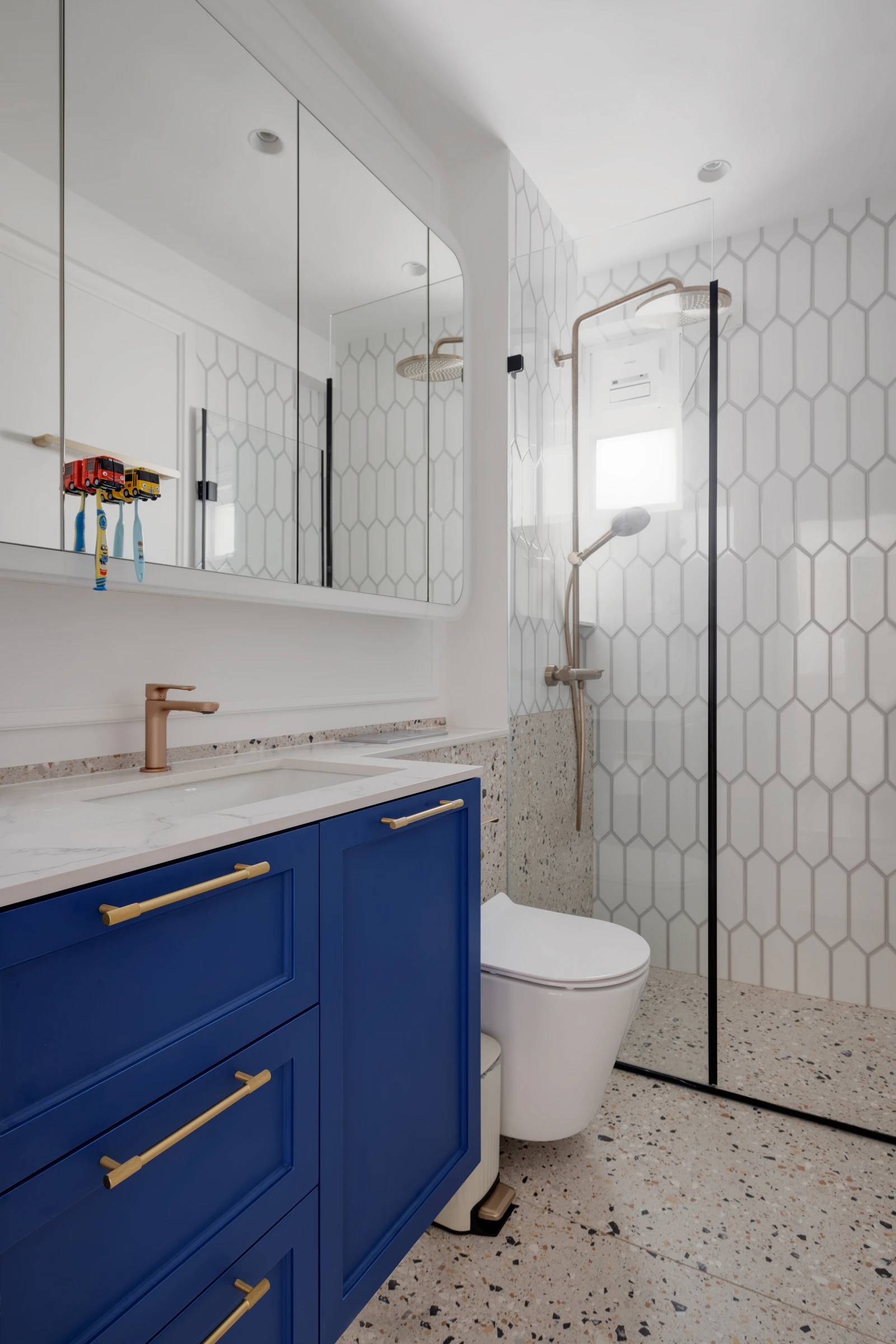 Clarence Lam - LUVÉ Design & Architecture - 珊瑚閣