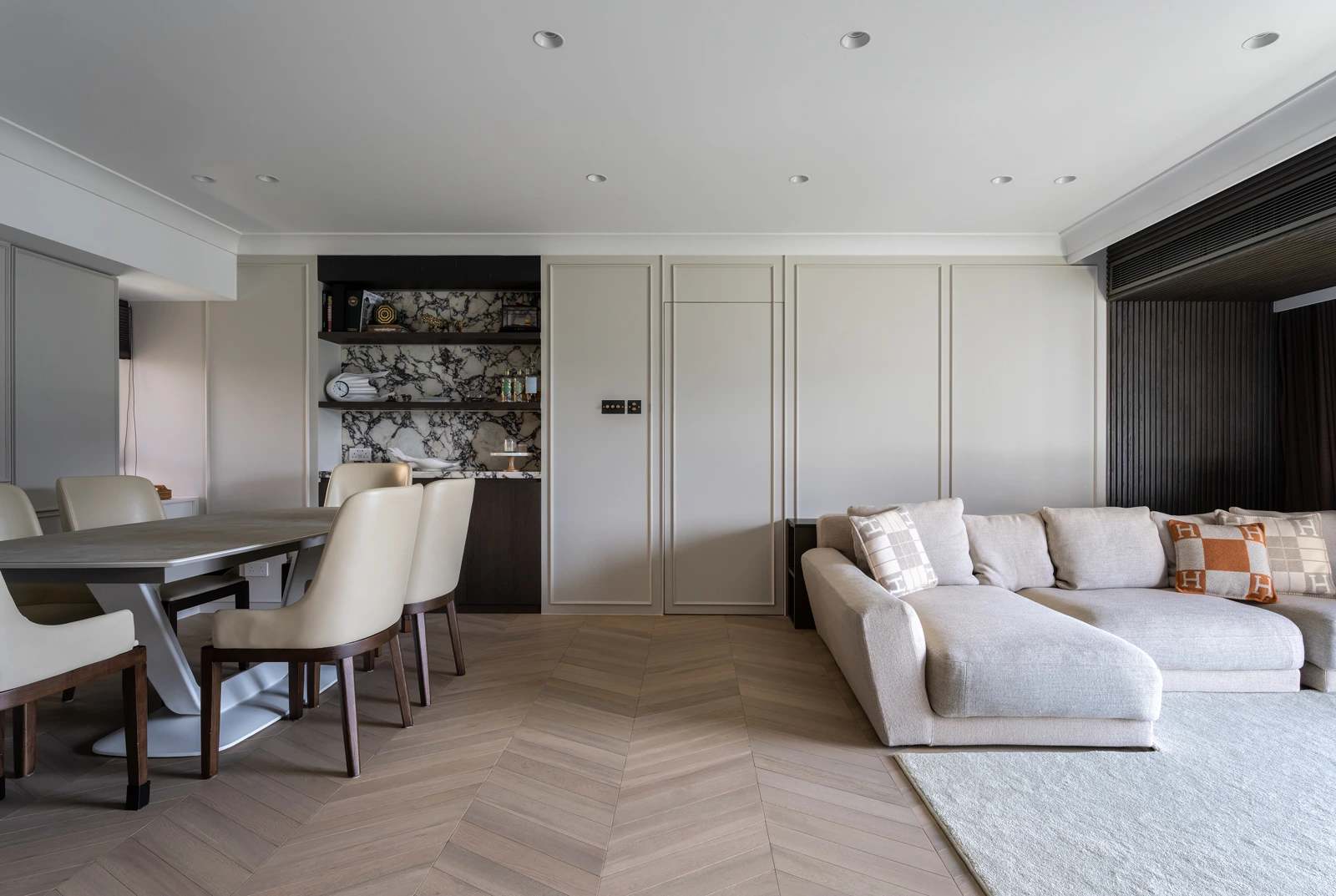 Clarence Lam - LUVÉ Design & Architecture - 嘉雲臺