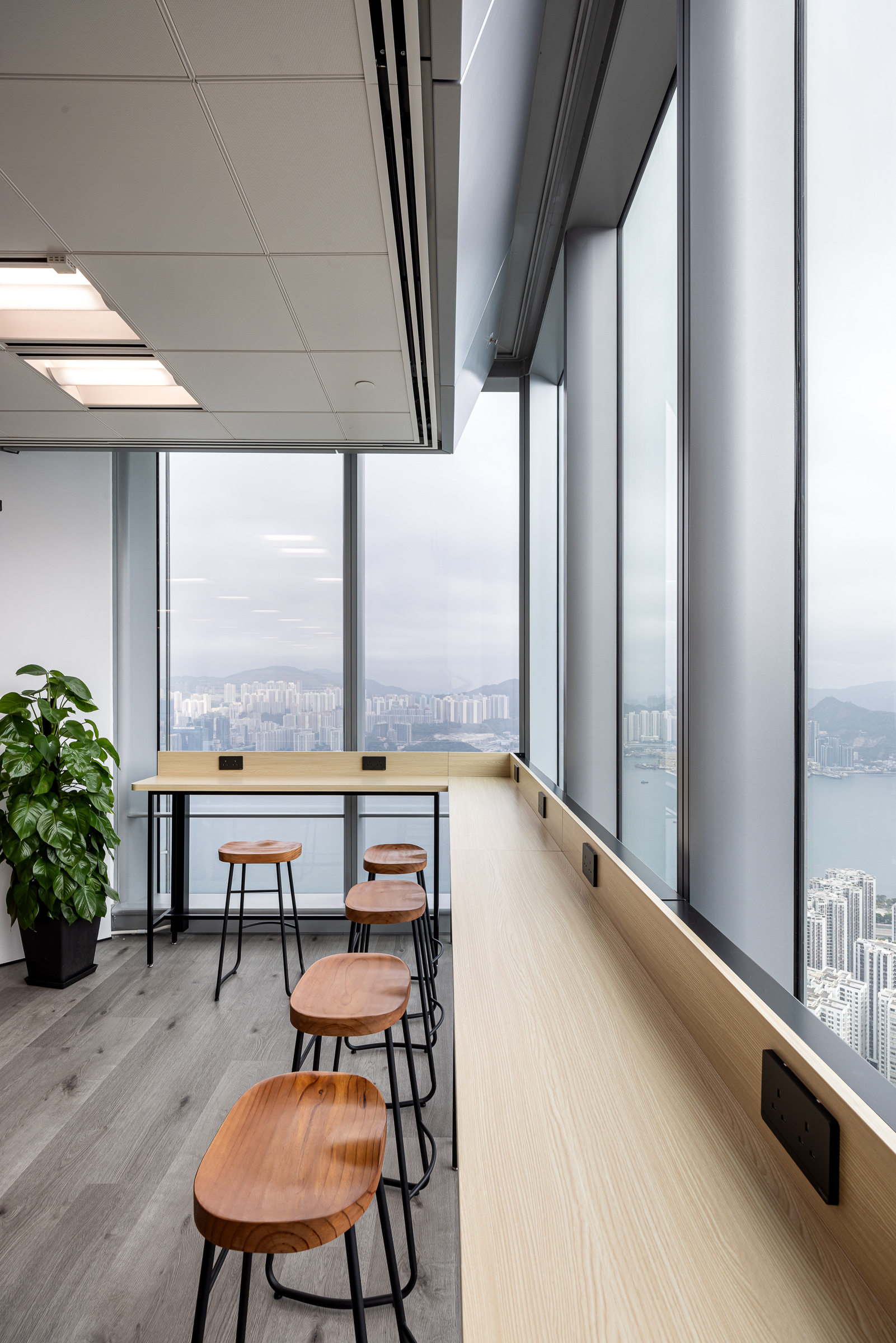 Jason Cheng & Silas Yik - Silson Concept Design Limited - One Island East