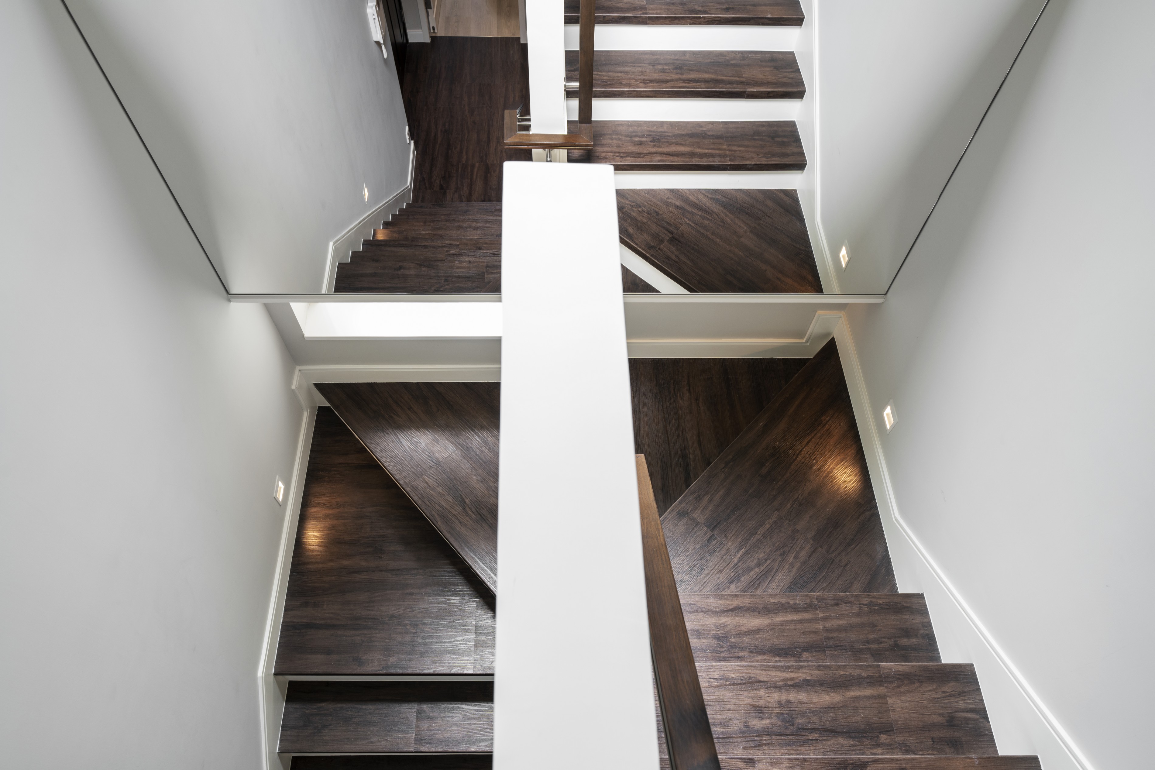 Regina Kwok - Artwill Interior Design House - Mount Davis