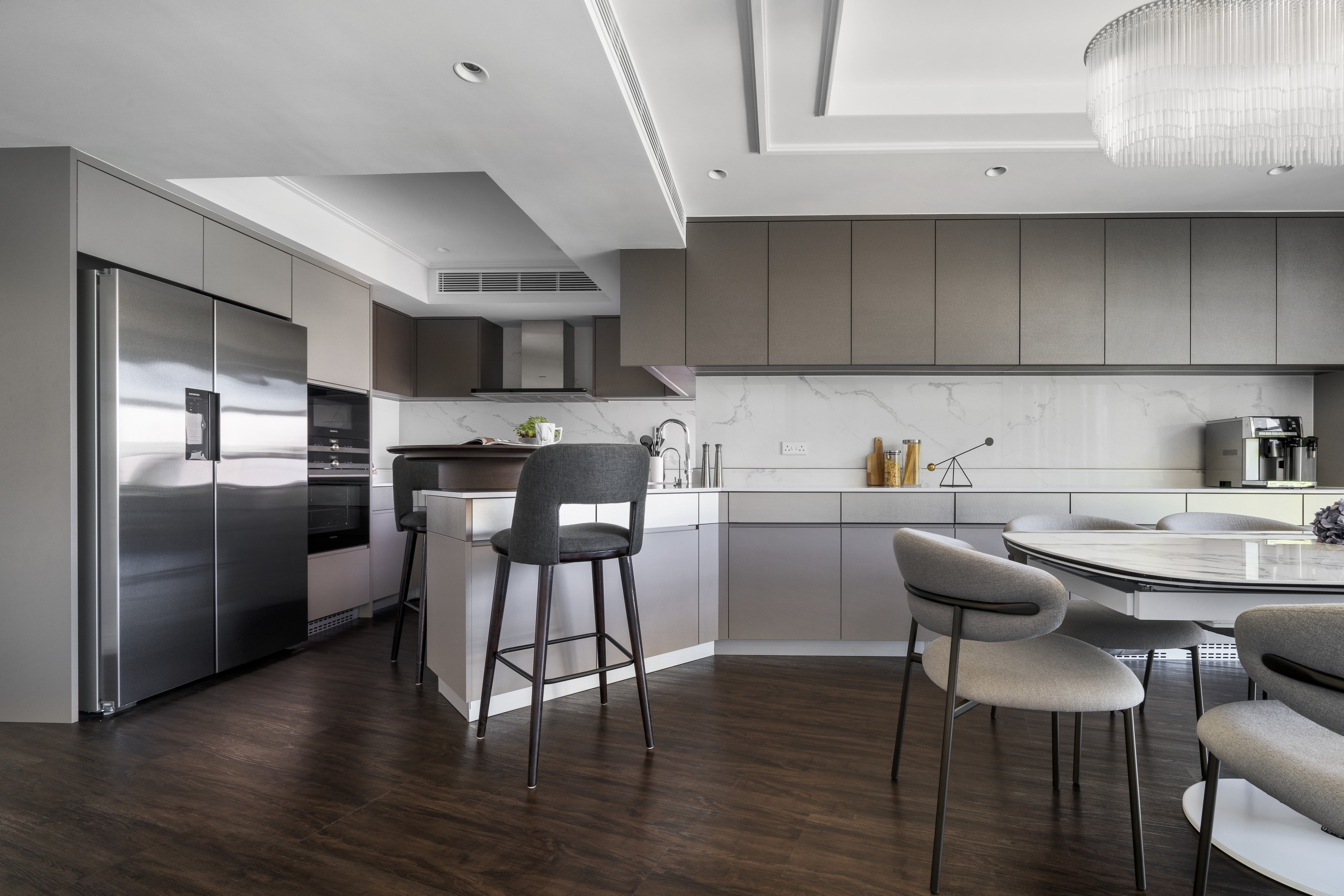 Regina Kwok - Artwill Interior Design House - Mount Davis