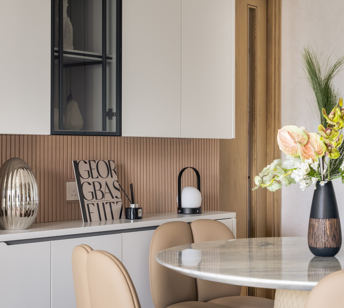 Chris Lau - Hei Design Interiors - El Futuro