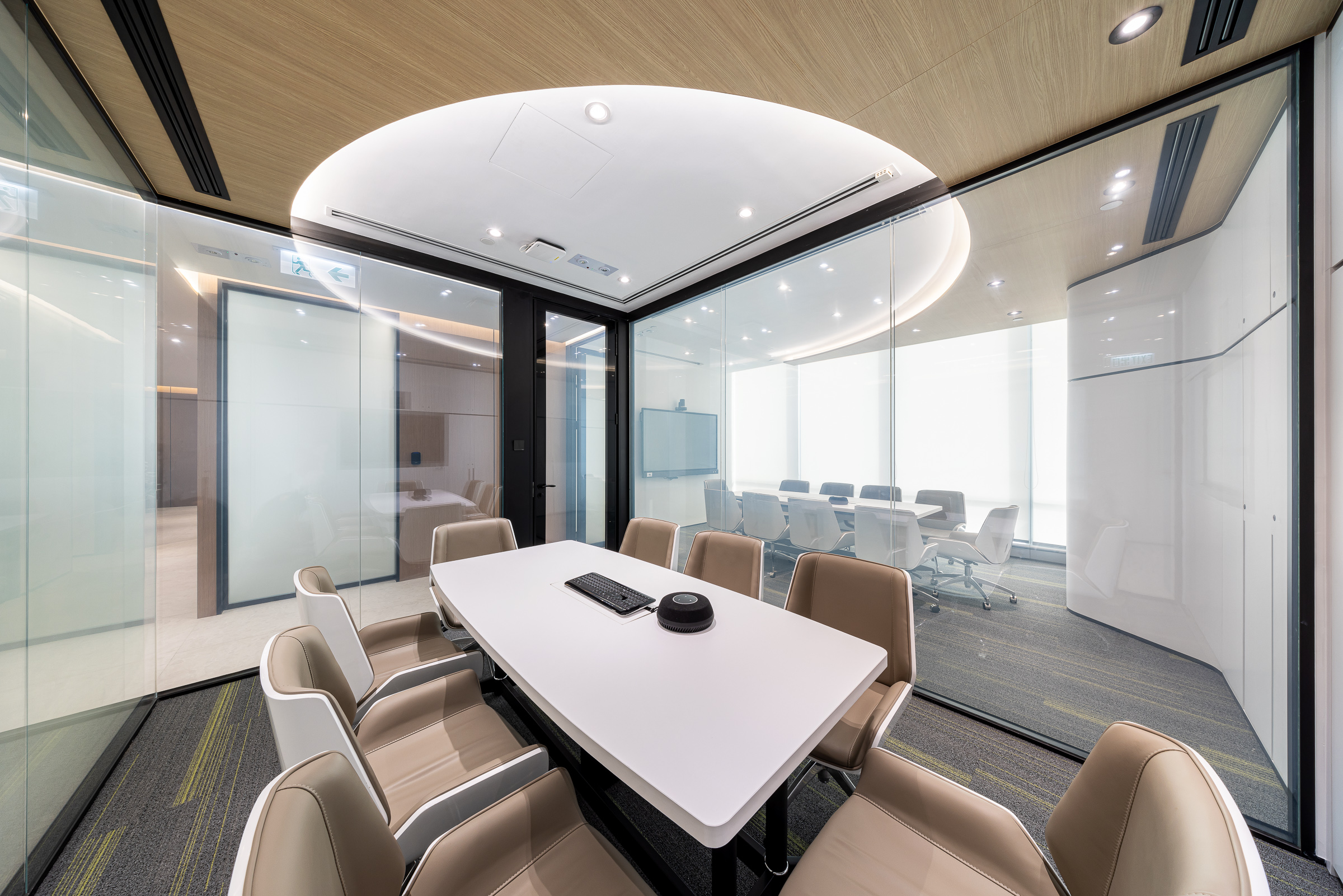 Jason Cheng & Silas Yik - Silson Concept Design Limited - One Island East