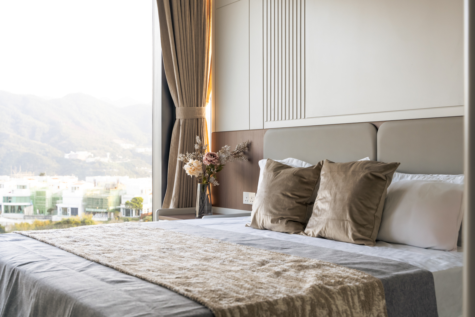 Chris Lau - Hei Design Interiors - El Futuro