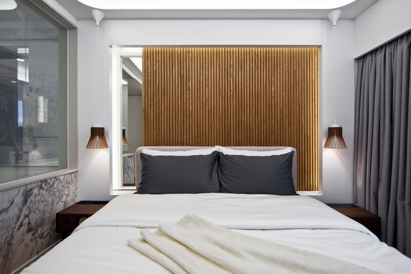 Regina Kwok - Artwill Interior Design House - Pacific Palisades