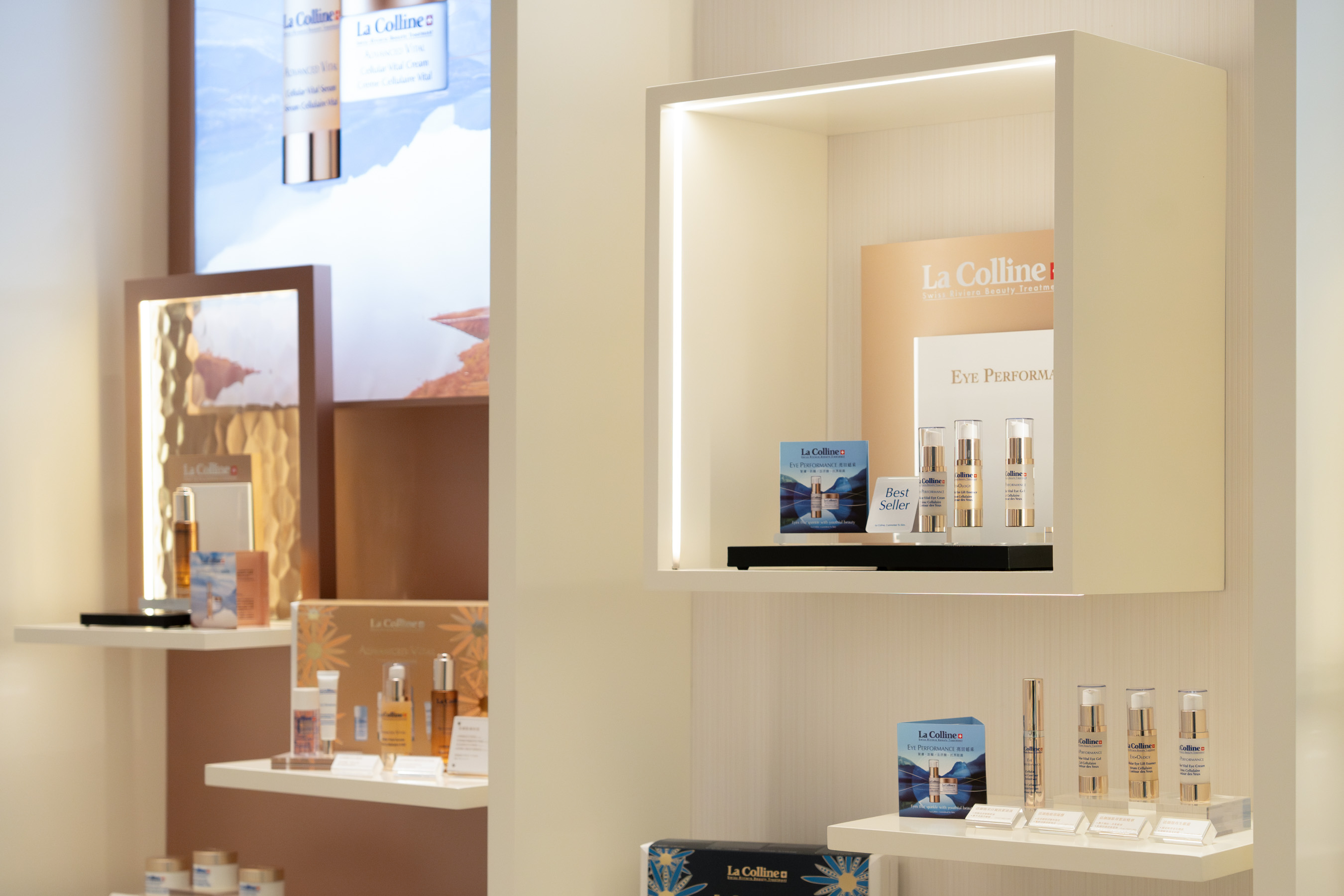 Jessica Kong & Owen Lam - 浮設計 - La Colline 專門店