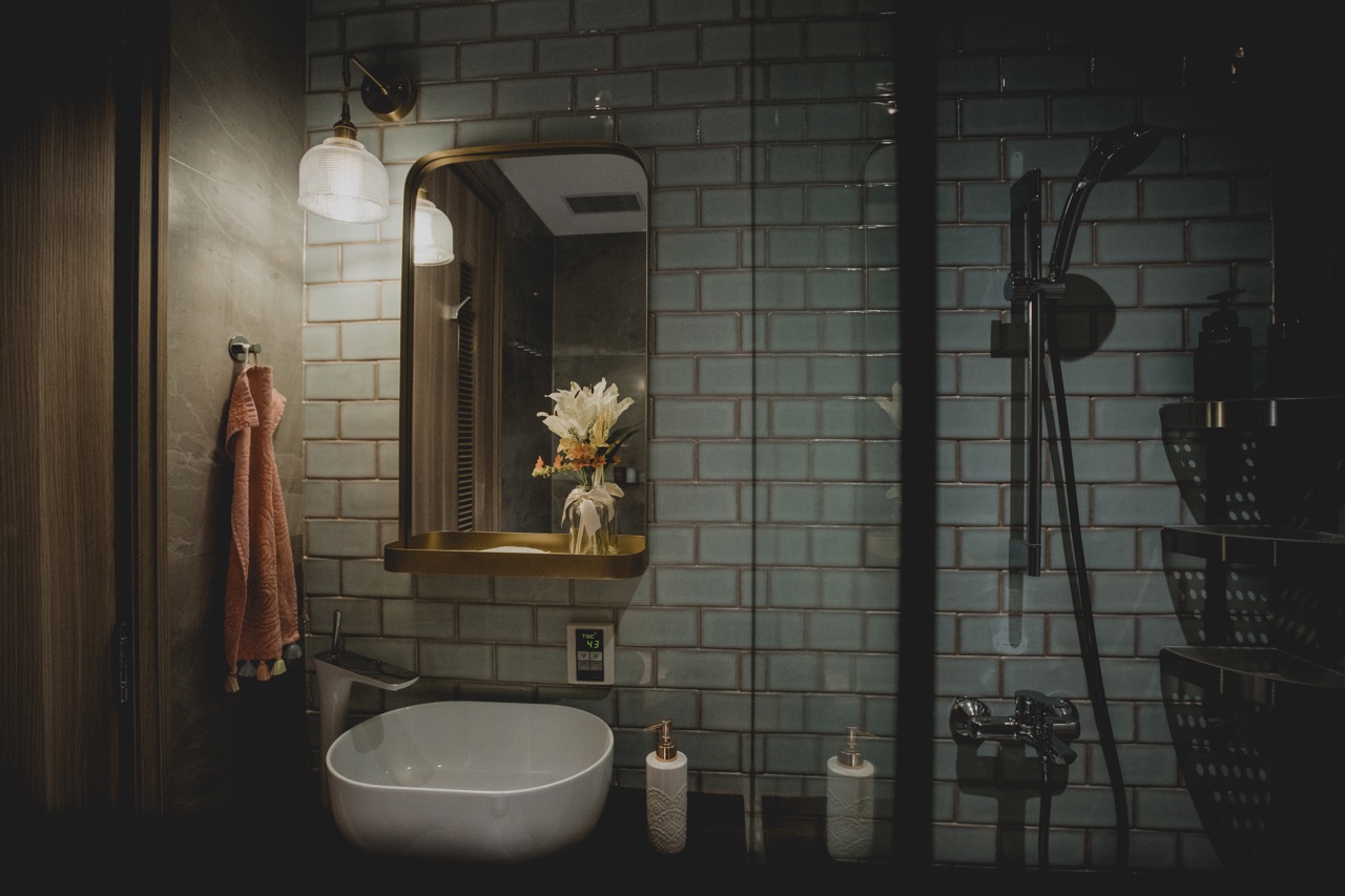 Lawrence Chan - Stay Living Limited - Seanorama