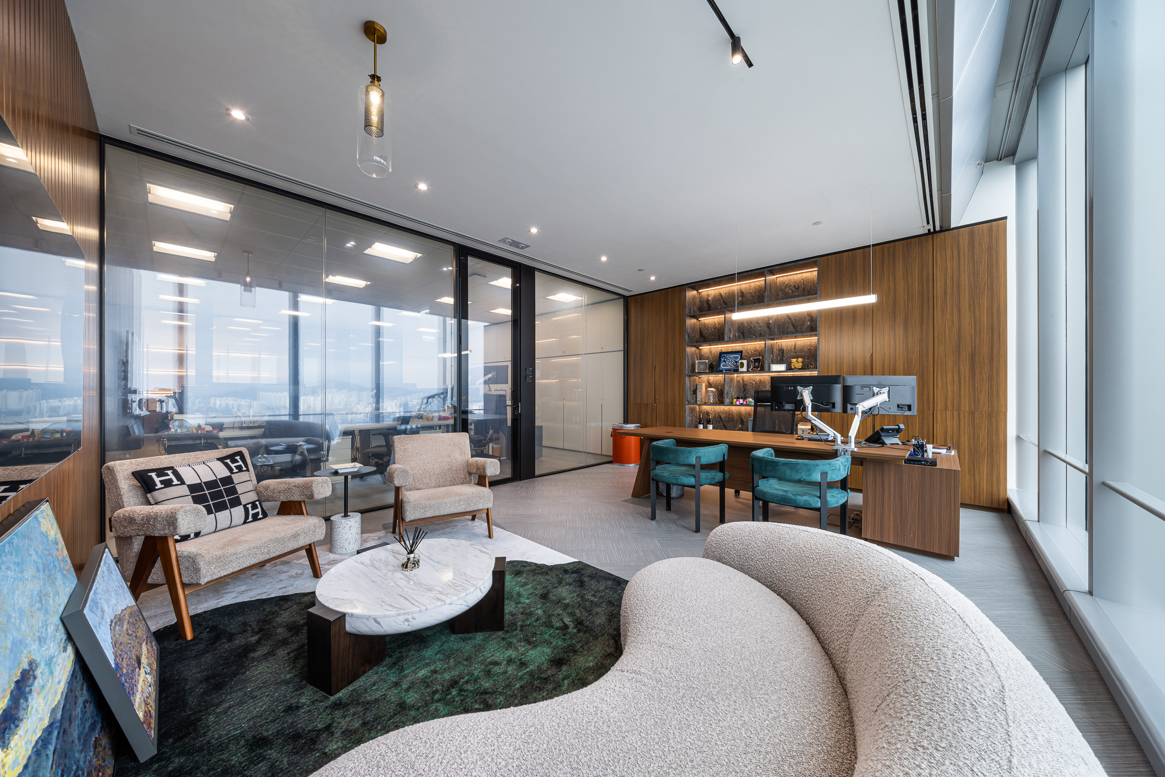 Jason Cheng & Silas Yik - Silson Concept Design Limited - One Island East