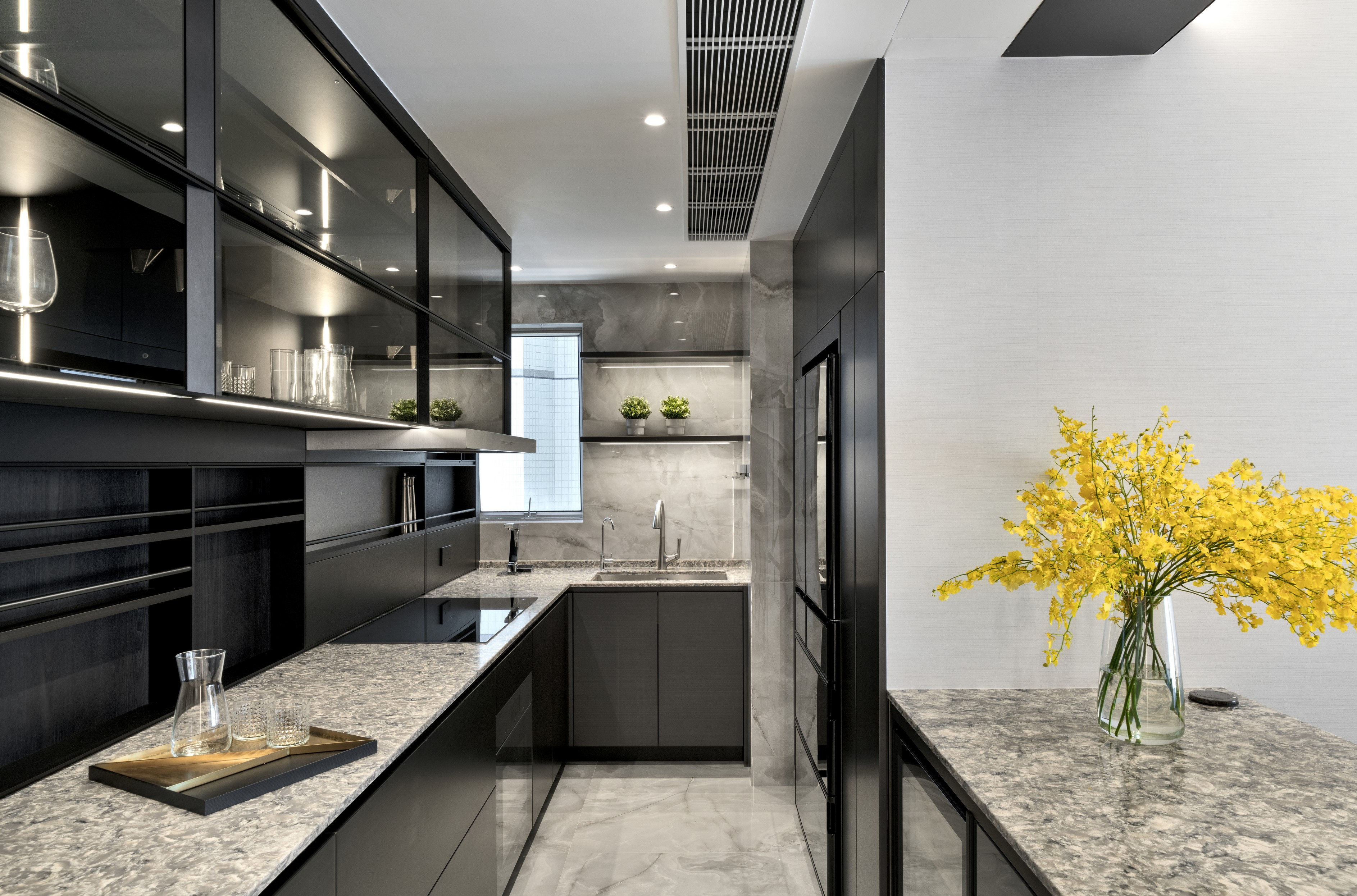 Regina Kwok - Artwill Interior Design House - One Silversea