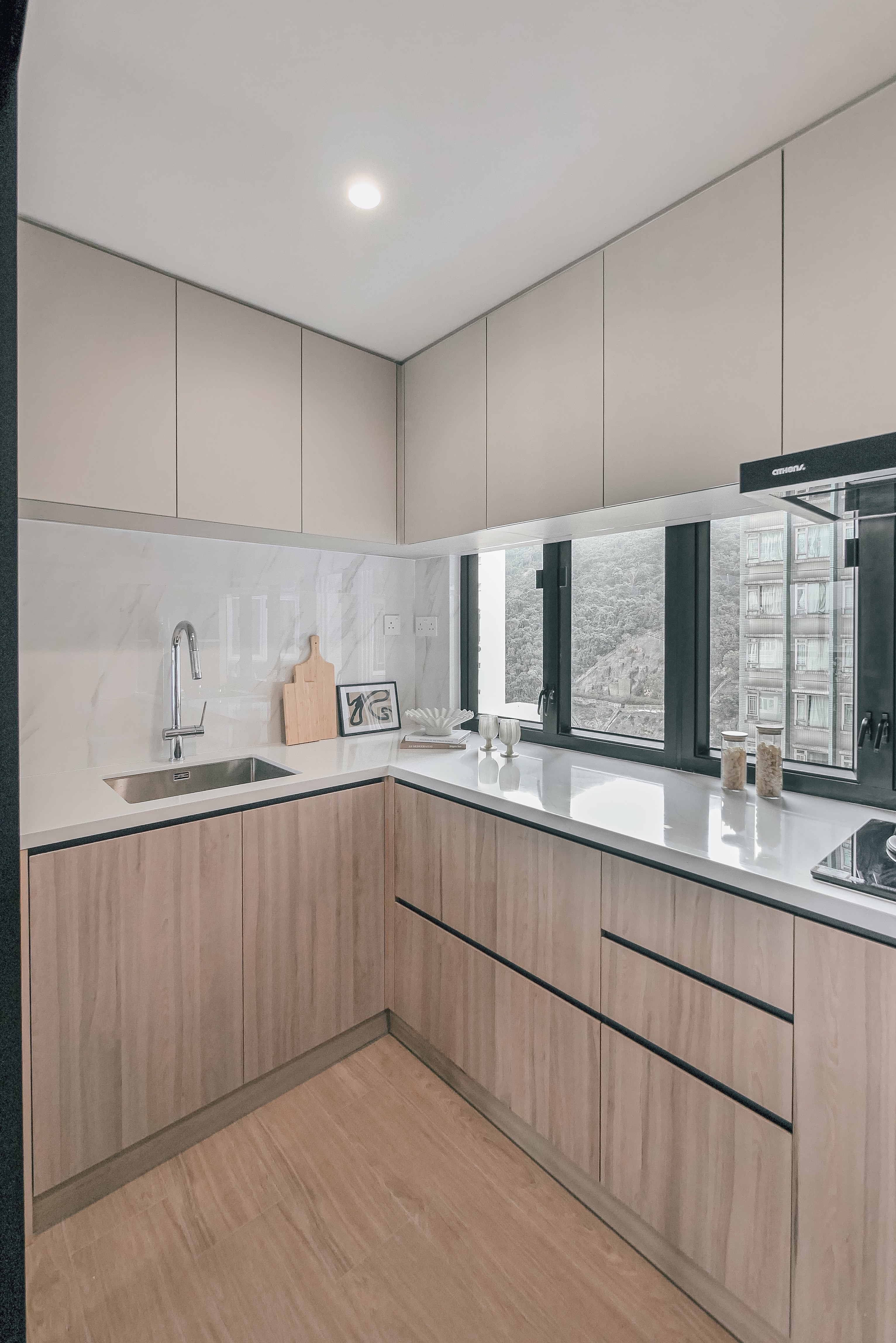 Jasmine Wong & Kits Chan - Anode Design Limited - Showboat Mansion