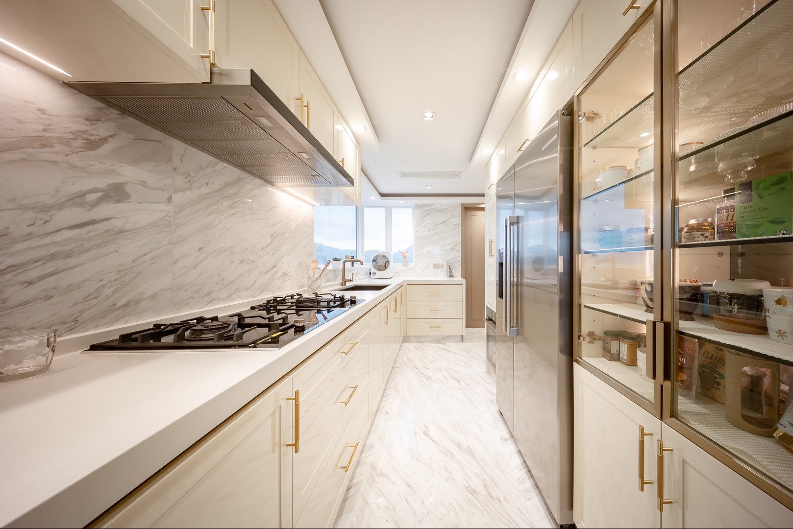 Daniel Wong - Boss Design Ltd - 灝畋峰 15 Homantin Hill