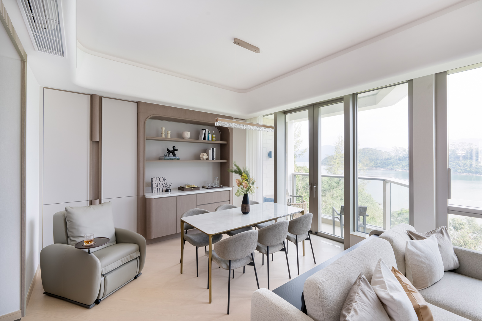 劉世傑 - Hei Design Interiors - Silversands