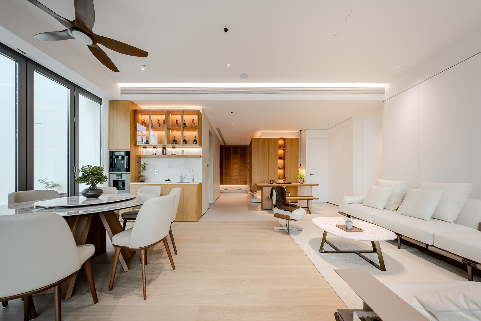 Daniel Wong - Boss Design Ltd - 揚海 La Marina