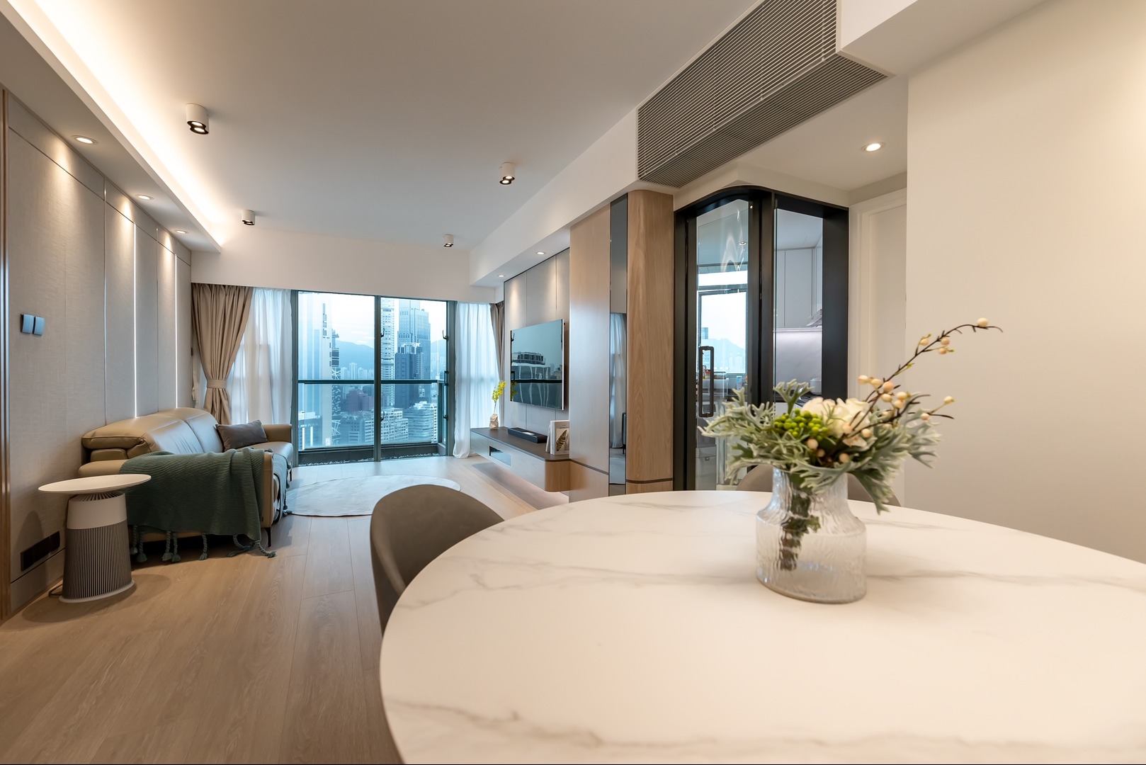 Daniel Wong - Boss Design Ltd - 港景峰 The Victoria Towers
